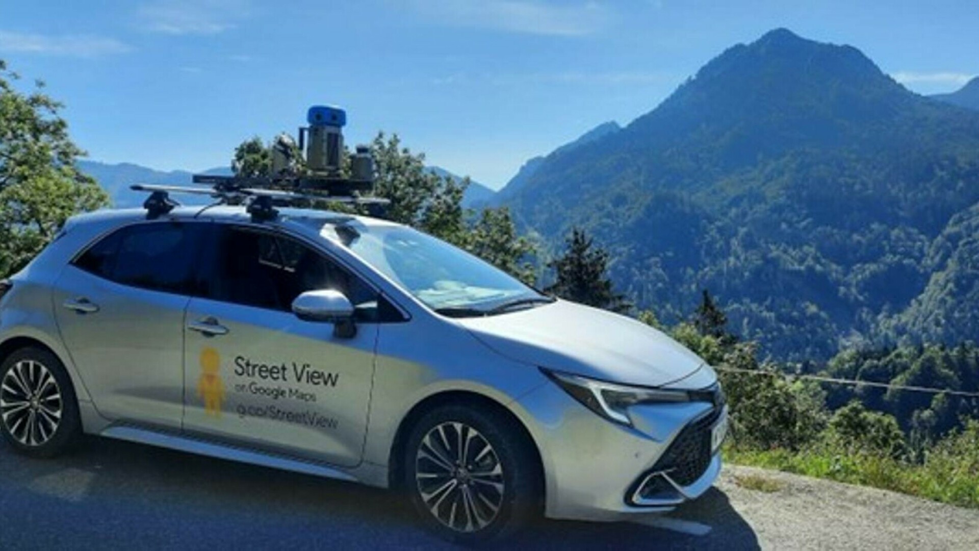 Maşinile Google Street View vor actualiza imaginile a peste 25.000 km de drumuri din România, de la 1 aprilie
