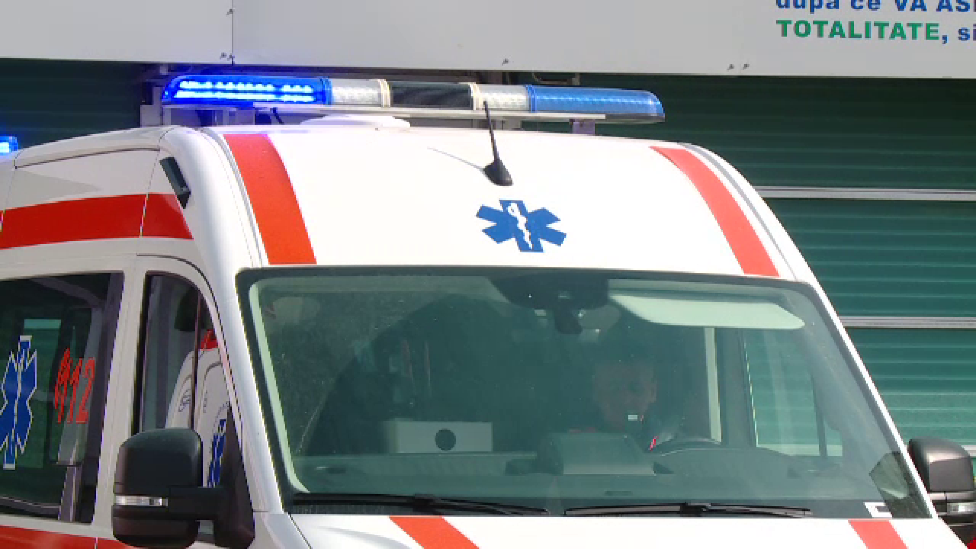 Accident între un autocar şi un TIR, în Tulcea. A fost activat Planul Roşu de Intervenţie