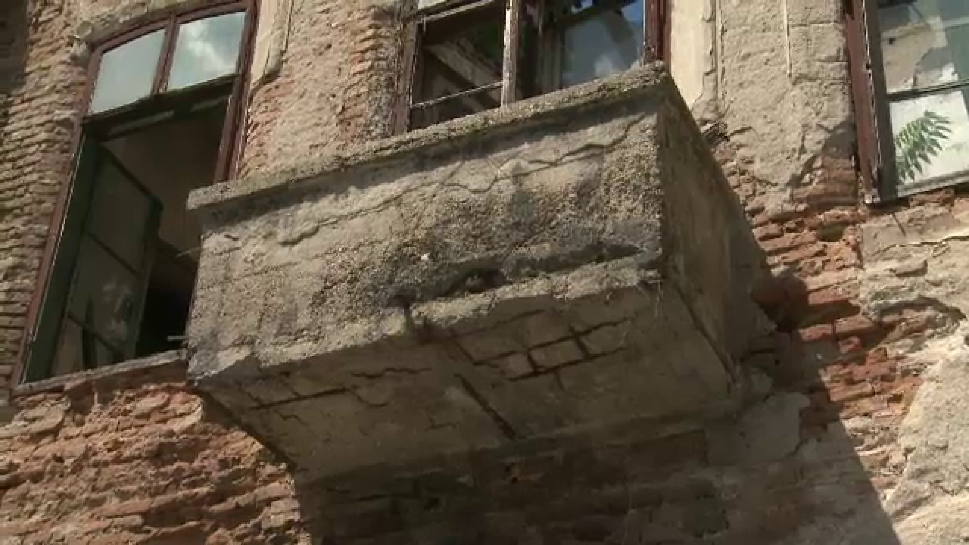cladire istorica in ruine