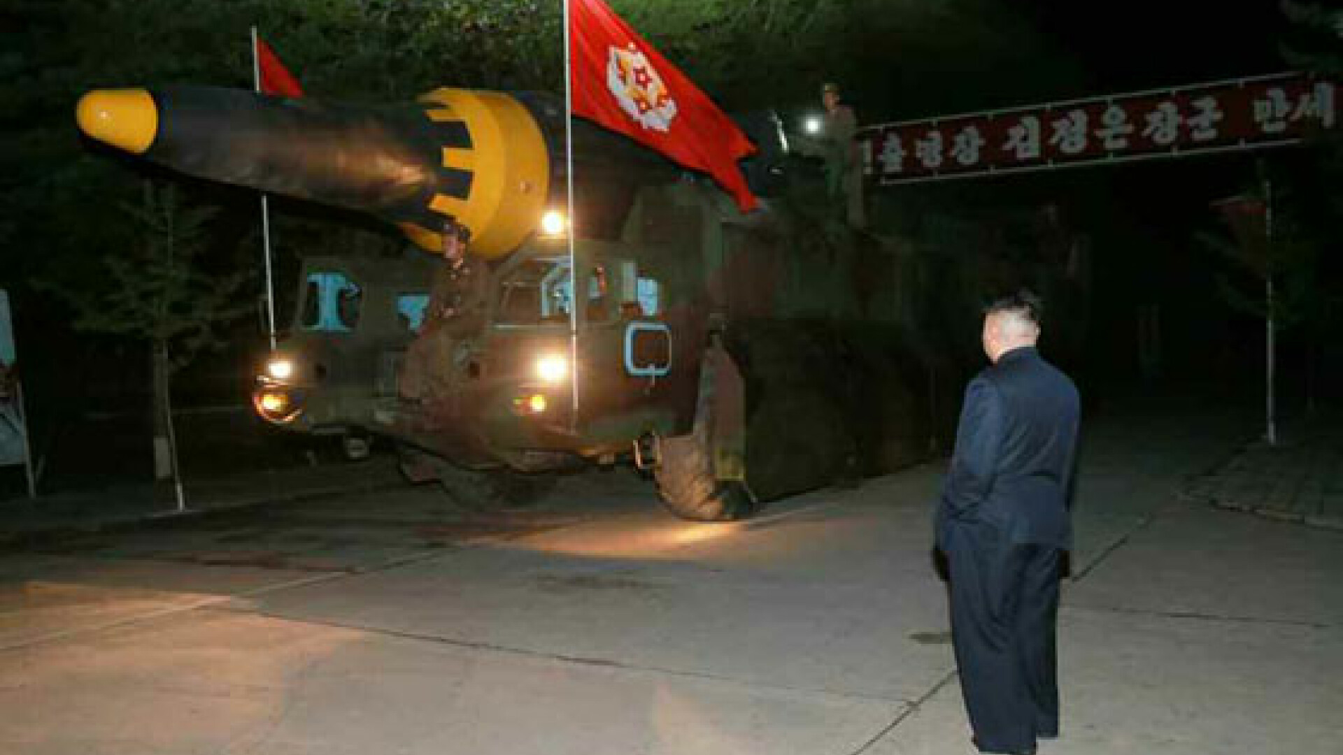 Kim Jong Un si noia racheta nord-coreeana