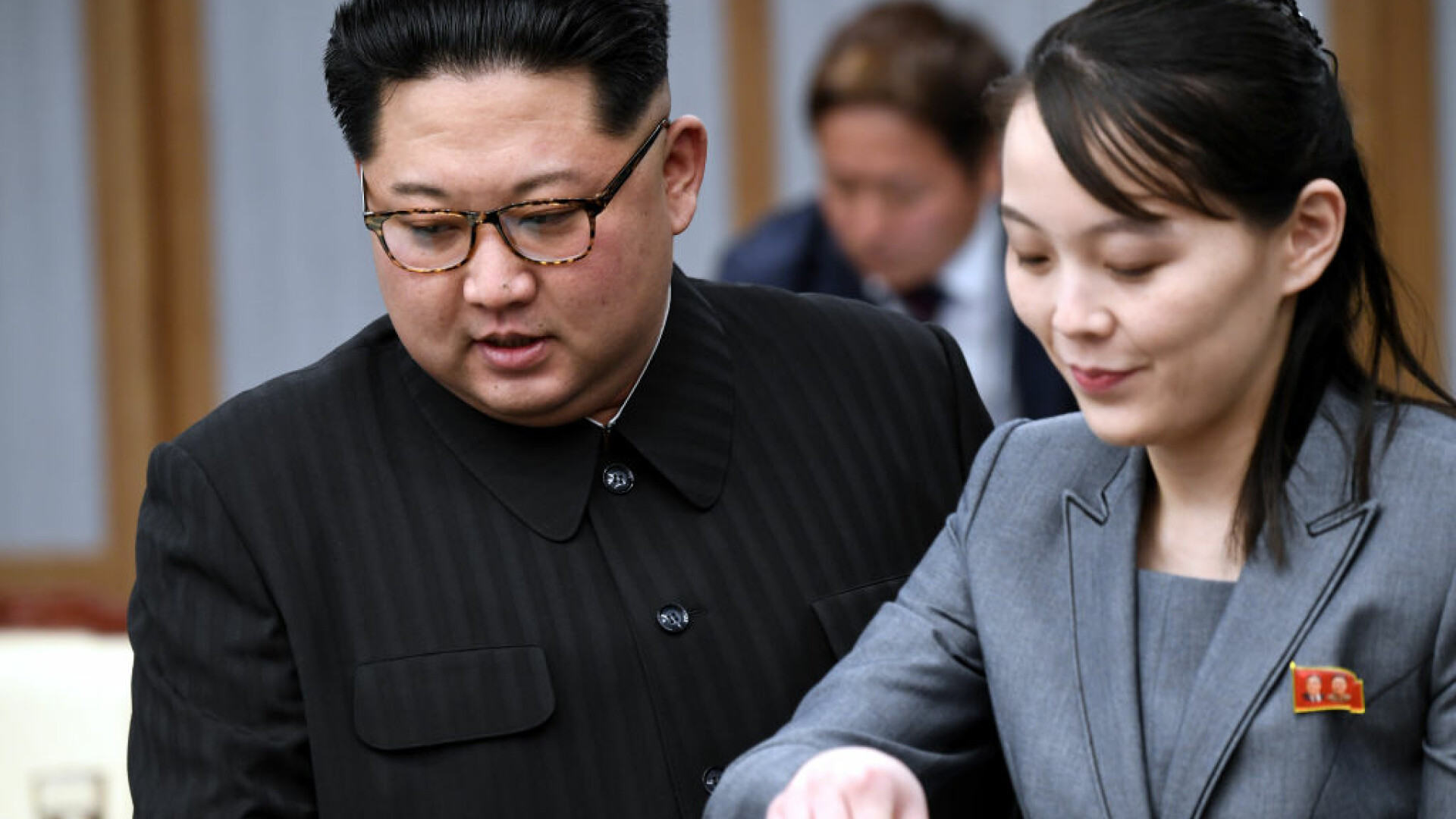 Kim Jong-un si Kim Jo-yong