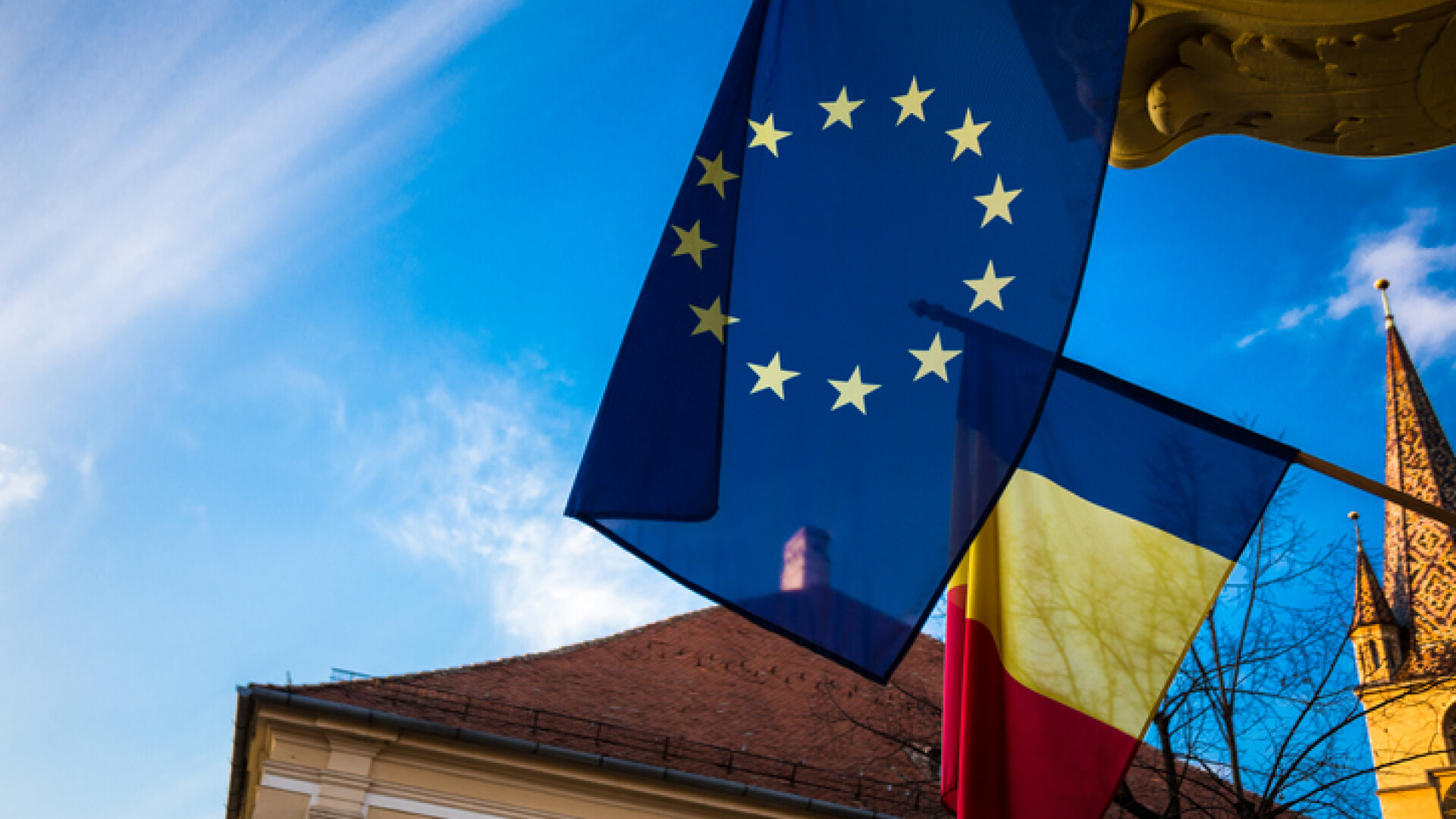 steag UE pe o cladire din Sibiu