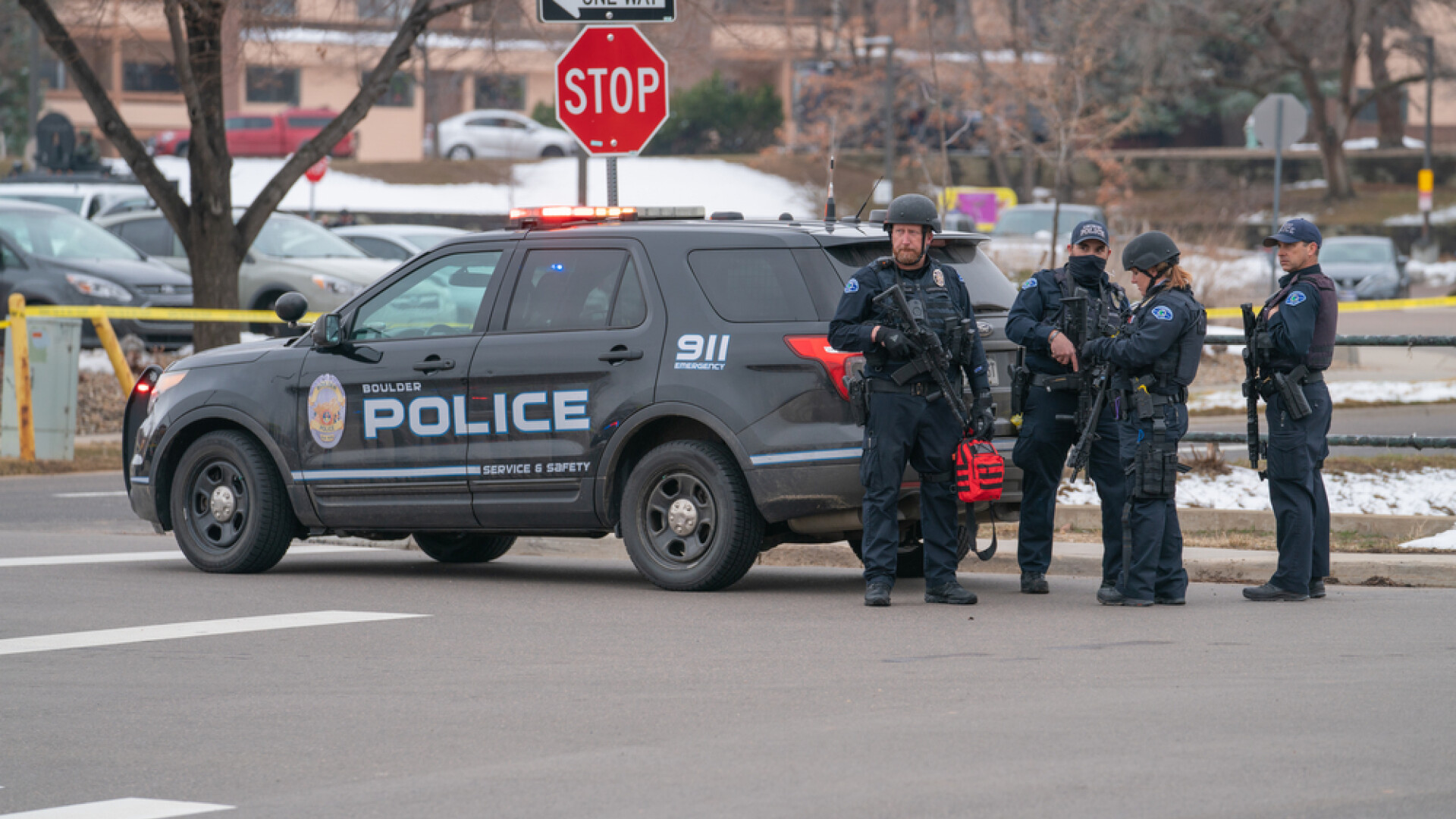 Incident armat în Minneapolis. Doi bărbați, împușcați mortal, și alte opt persoane rănite