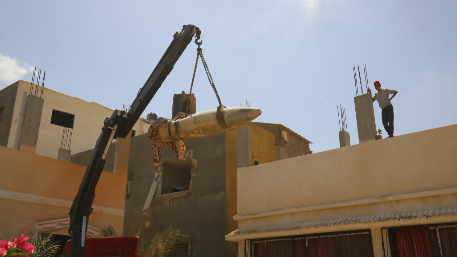 Mai mulți copii au fost uciși de o rachetă în Fâşia Gaza. Armata israeliană spune că şi-a ratat ţinta vizată