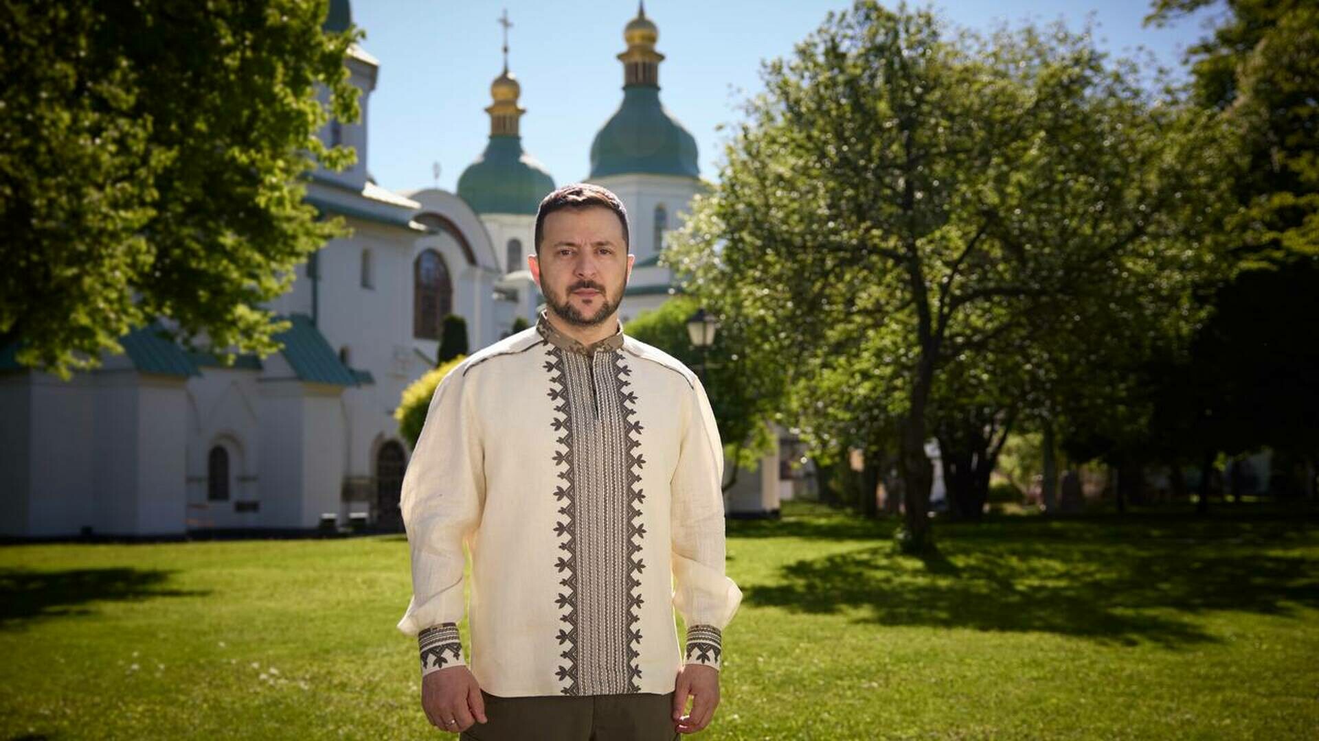 Mesajul lui Zelenski de Paște: „Dumnezeu are steagul ucrainean pe umăr”