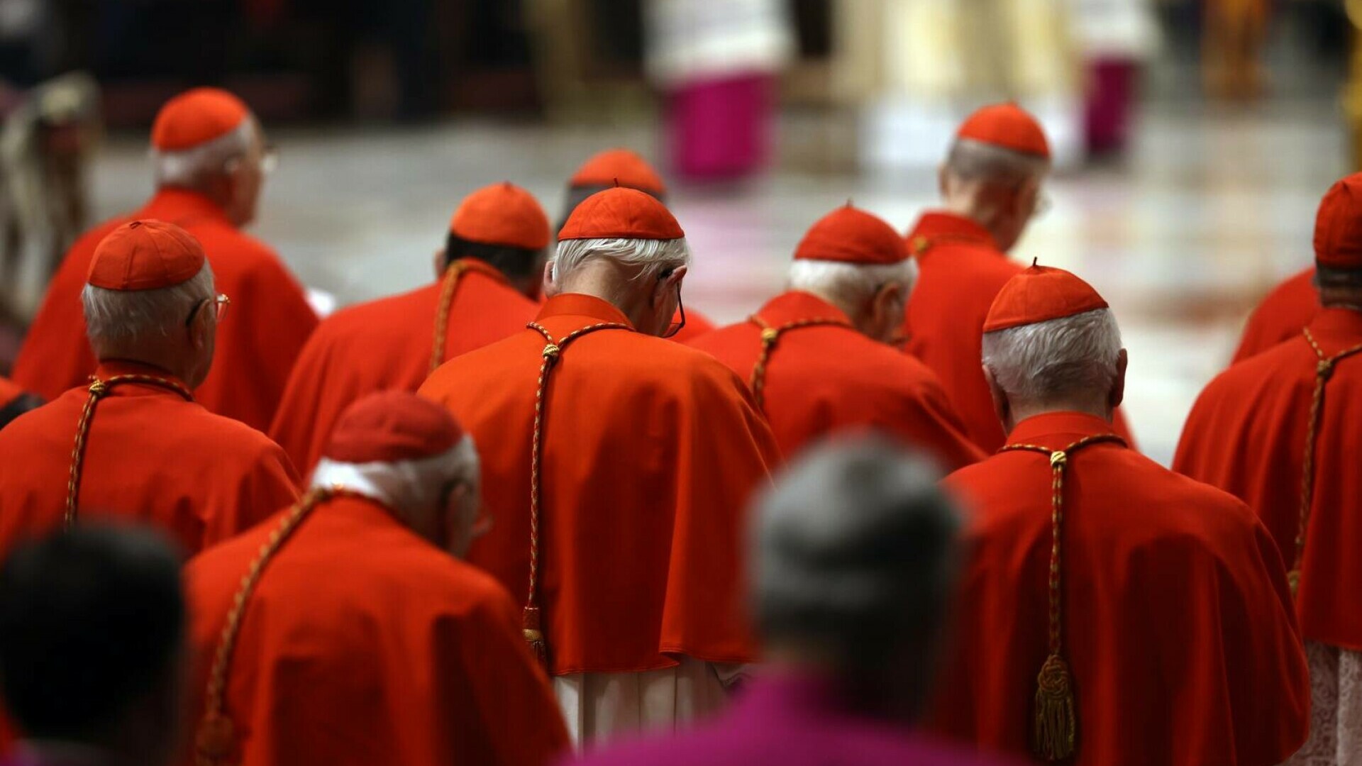 Ce a apărut la Vatican la aproape o săptămână după funeraliile Papei Francisc. VIDEO