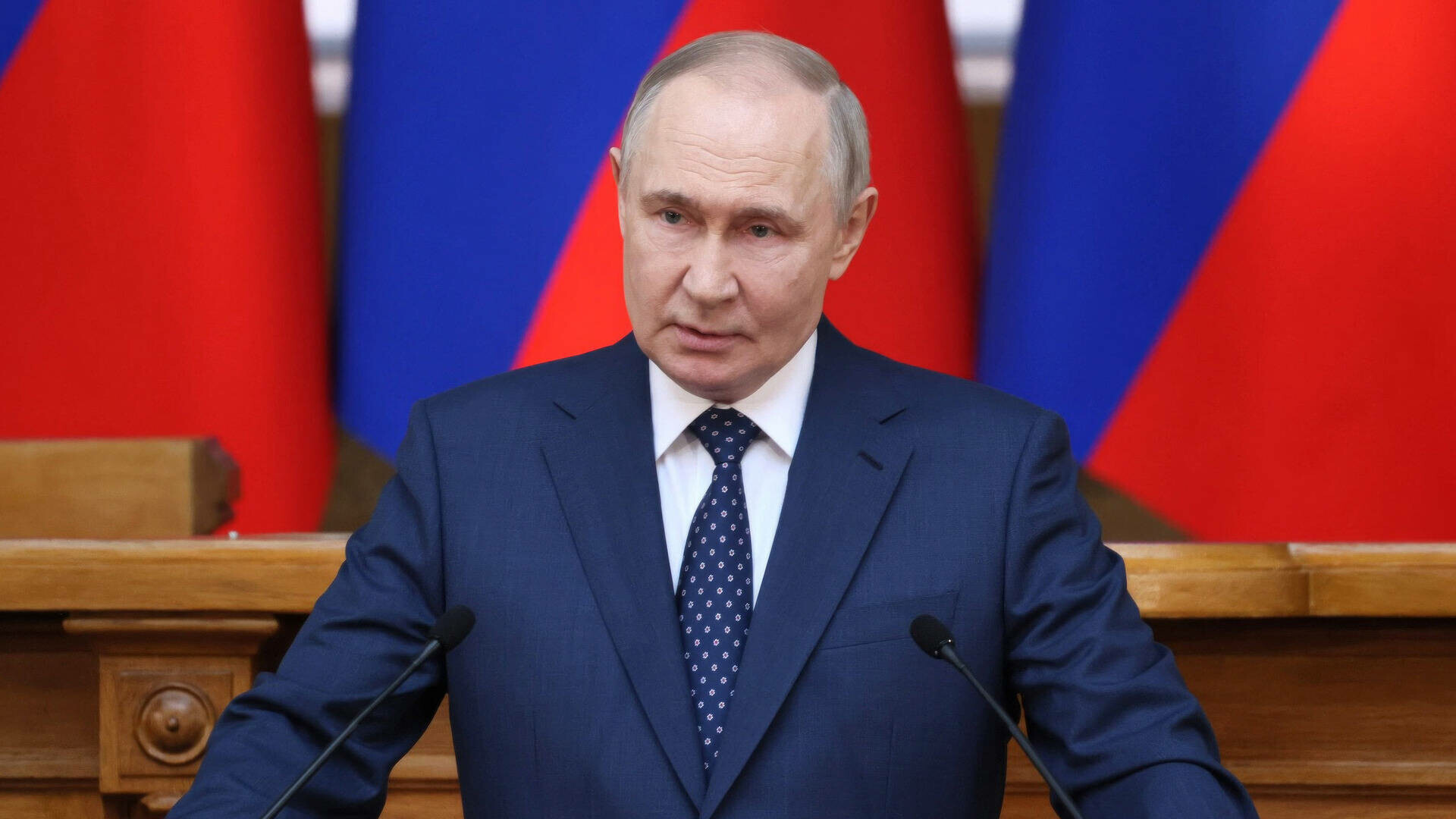 Orașul căruia Vladimir Putin vrea să îi schimbe numele. Șeful de la Kremlin a început deja cu aeroportul