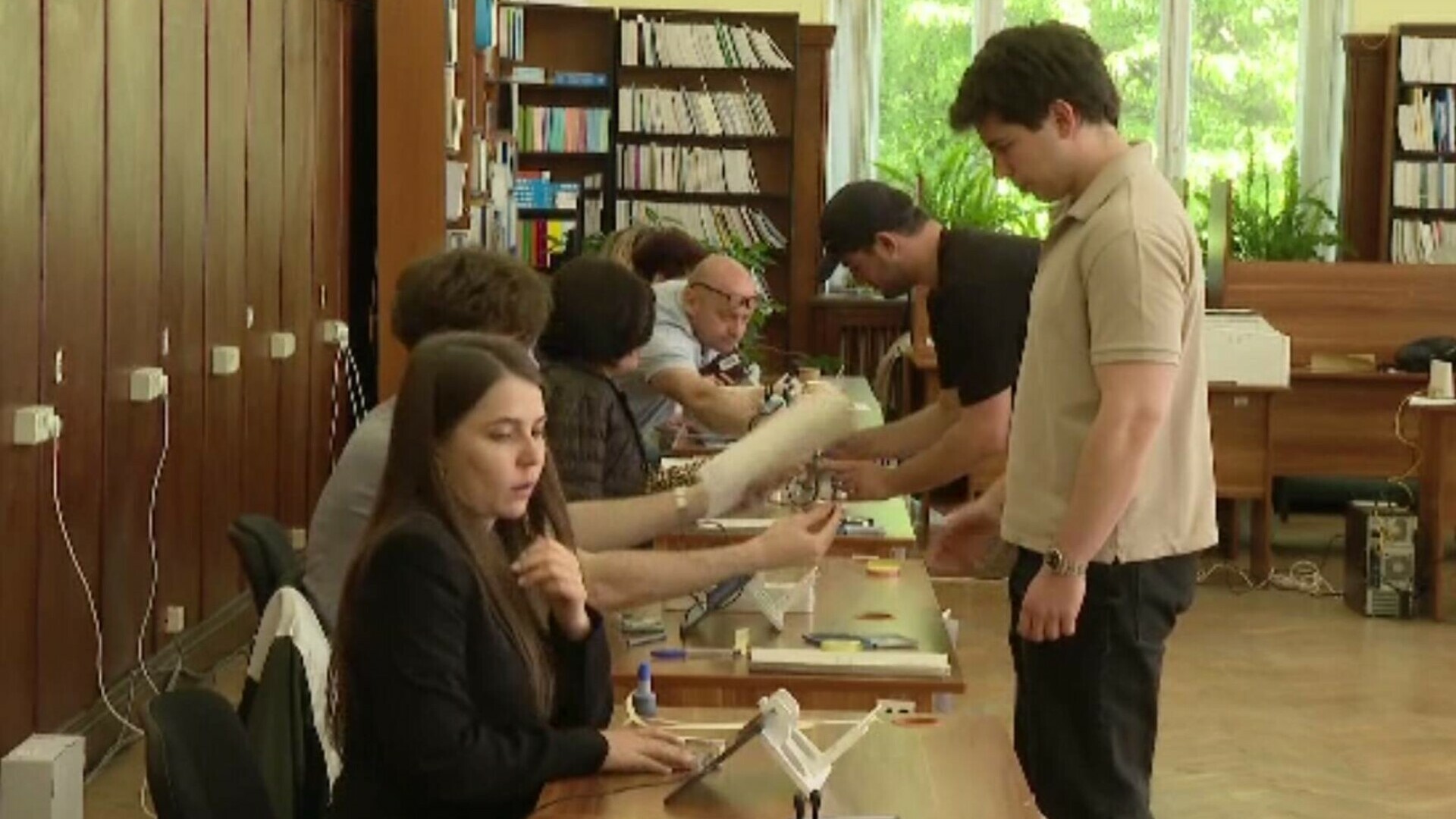 Ce așteptări au cetățenii din Republica Moldova de la prezidențialele din România: „Dacă la vecini e bine, și la noi va fi”