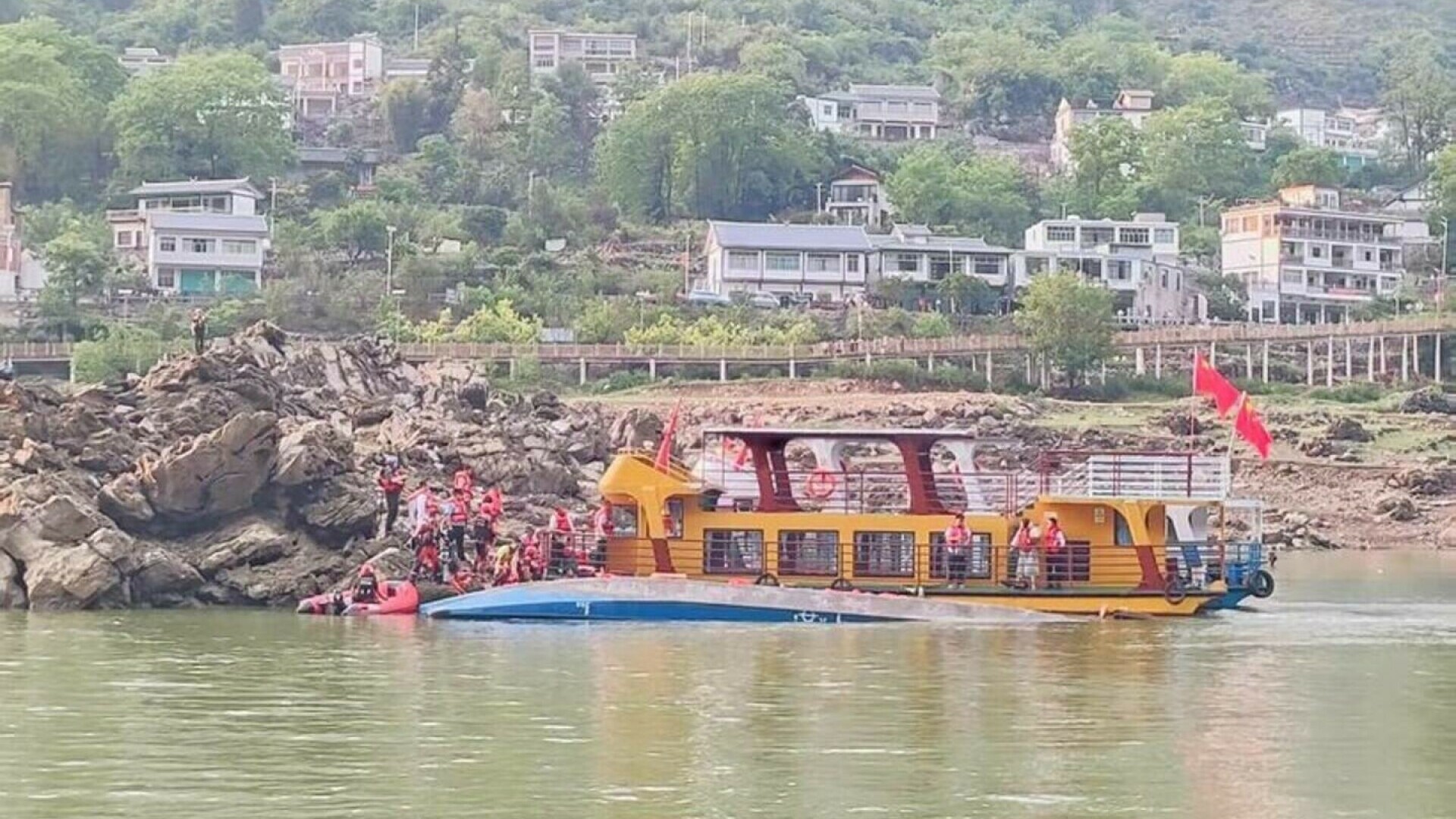 Accident maritim în China. Opt persoane au murit. Fenomenul care a provocat tragedia