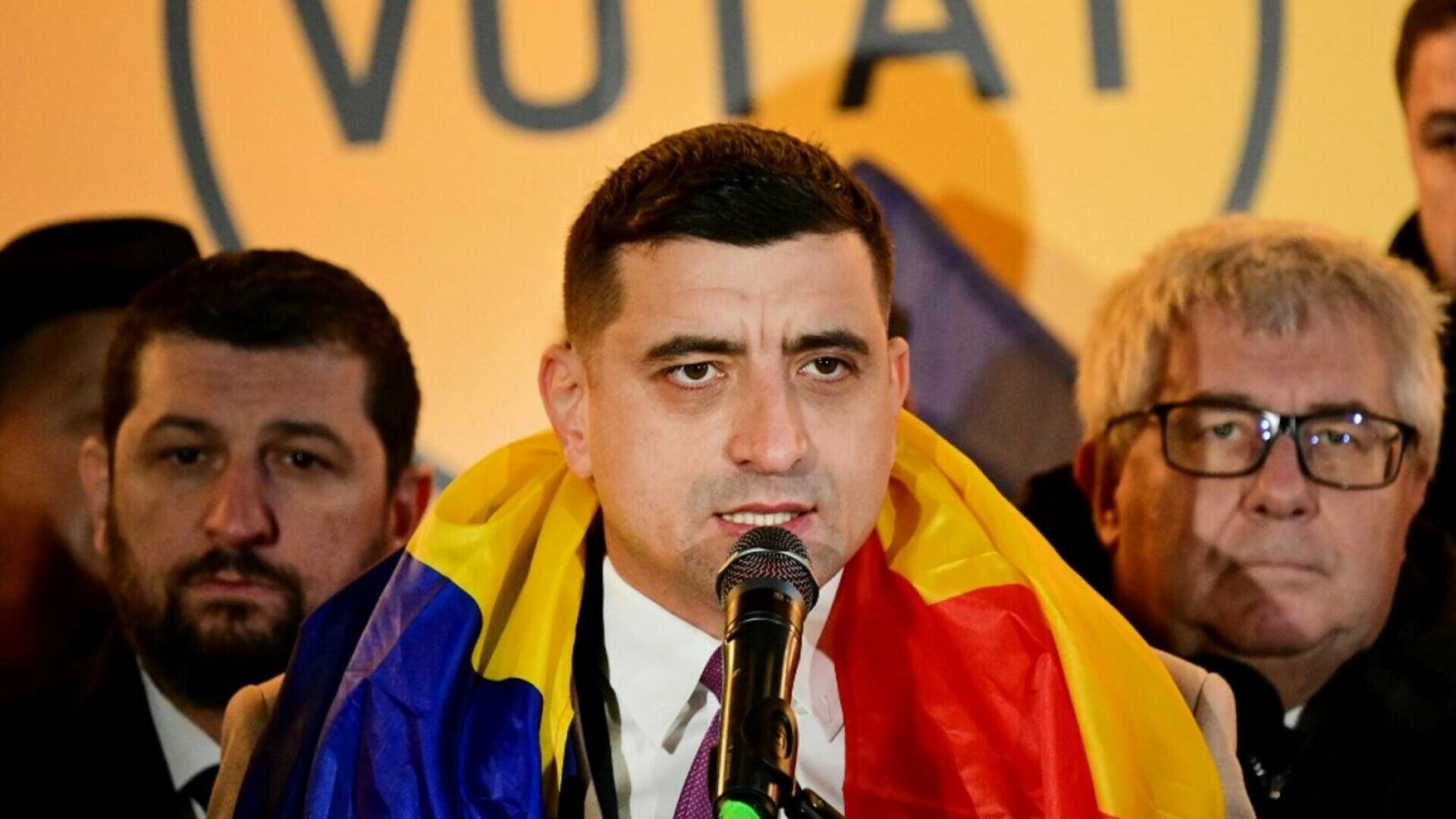 De ce se tem ucrainenii dacă George Simion va ajunge președinte al României. Liderul AUR, interzis în Ucraina