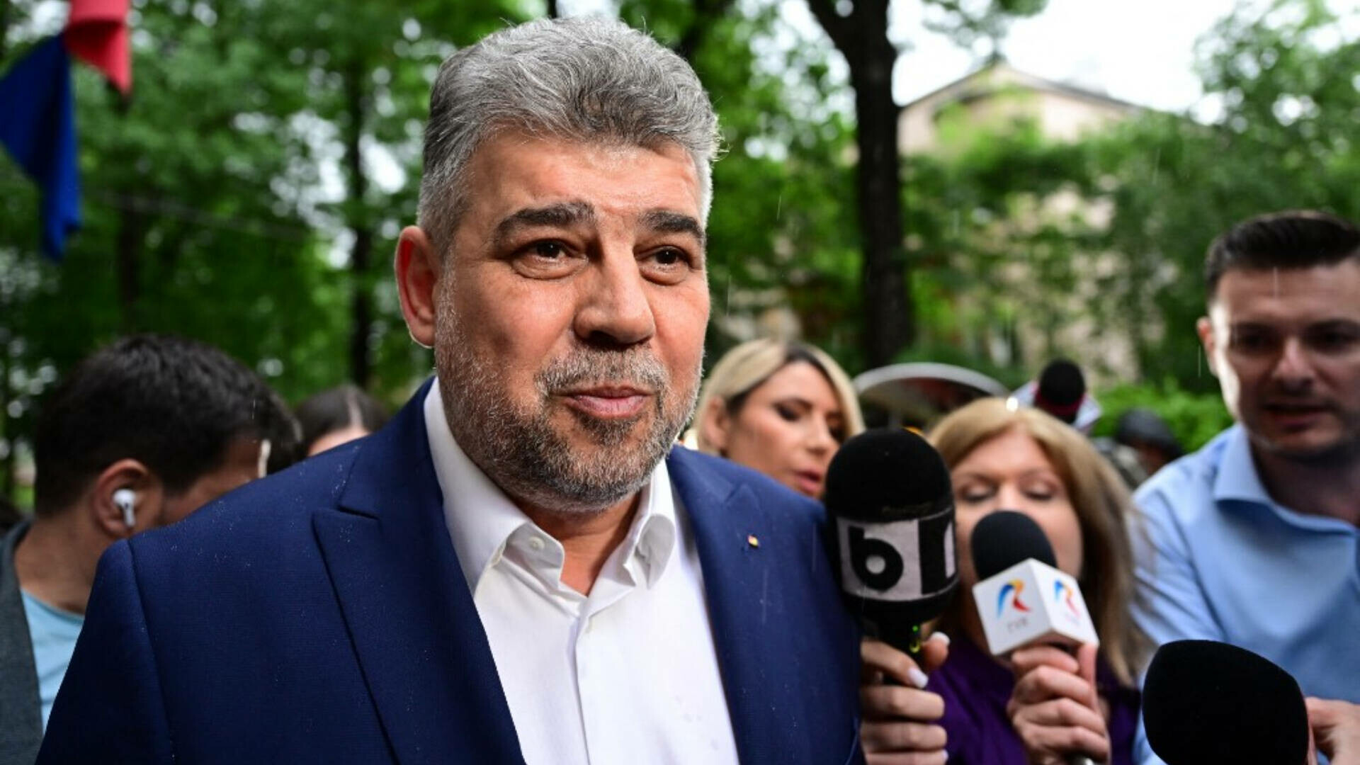 POLITICO: România intră în haos după demisia premierului, după ce „dreapta dură” a câștigat alegerile din primul tur