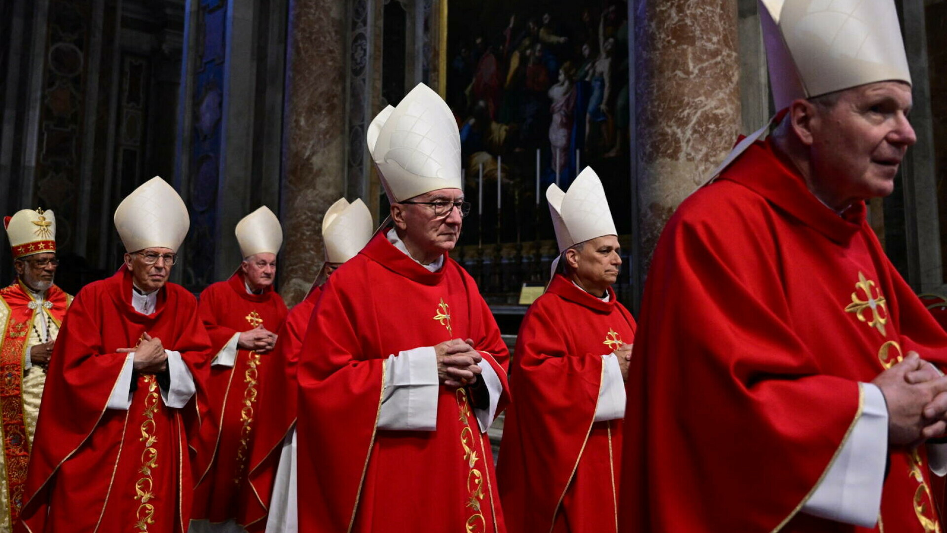Profilul viitorului papă. Cardinalii se vor închide miercuri în Capela Sixtină până vor stabili succesorul lui Francisc