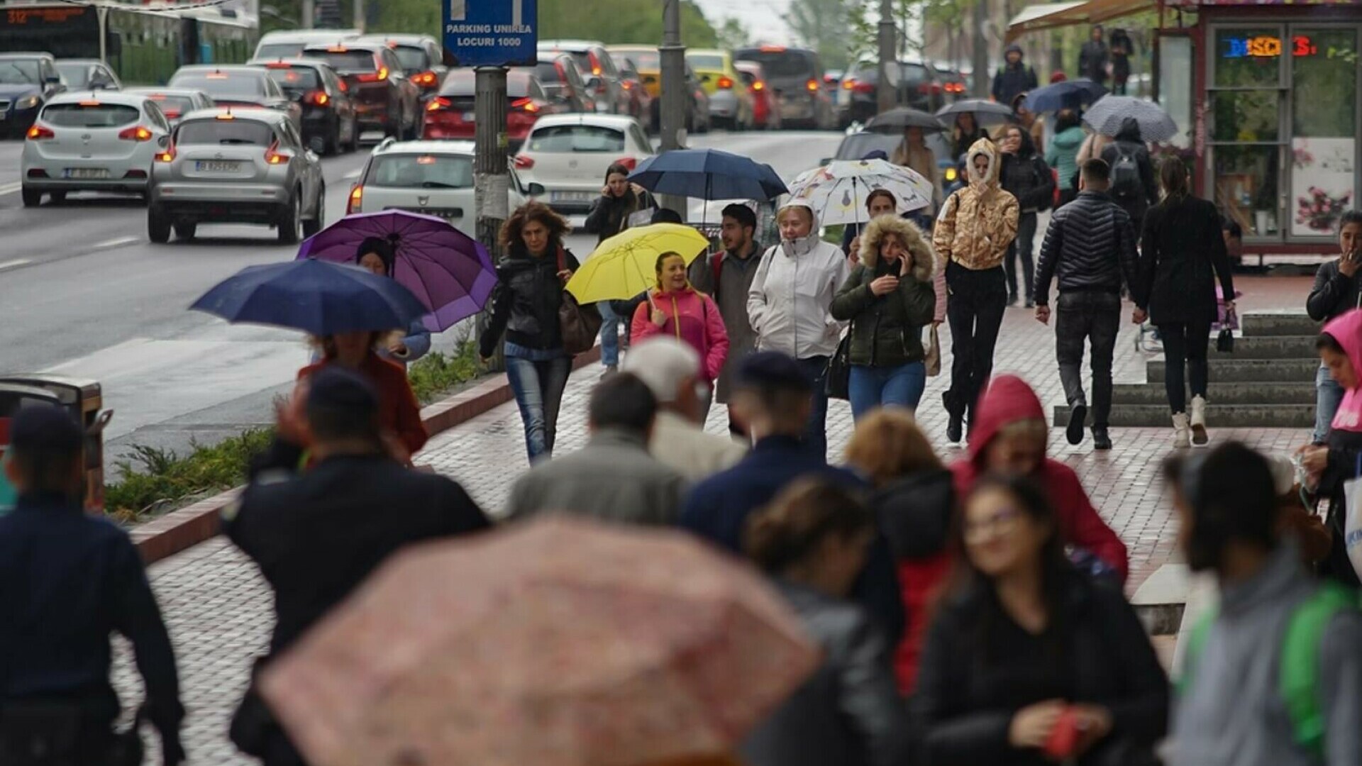 Vreme deosebit de rece în România. Unde vor fi ninsori. Cod galben de vânt în mai multe județe