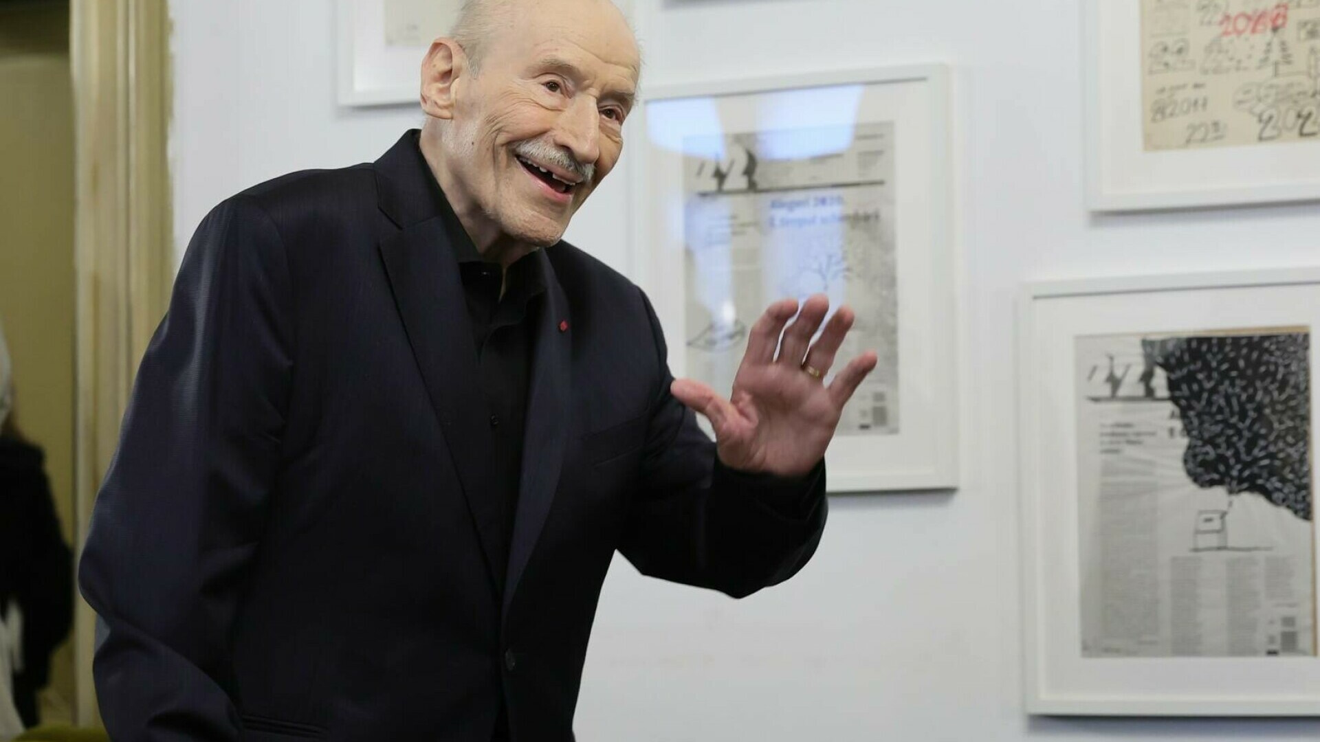 Victor Rebengiuc, despre turul al doilea al alegerilor prezidențiale: ”Trebuie să alegem. Este ori Rusia ori UE și NATO”