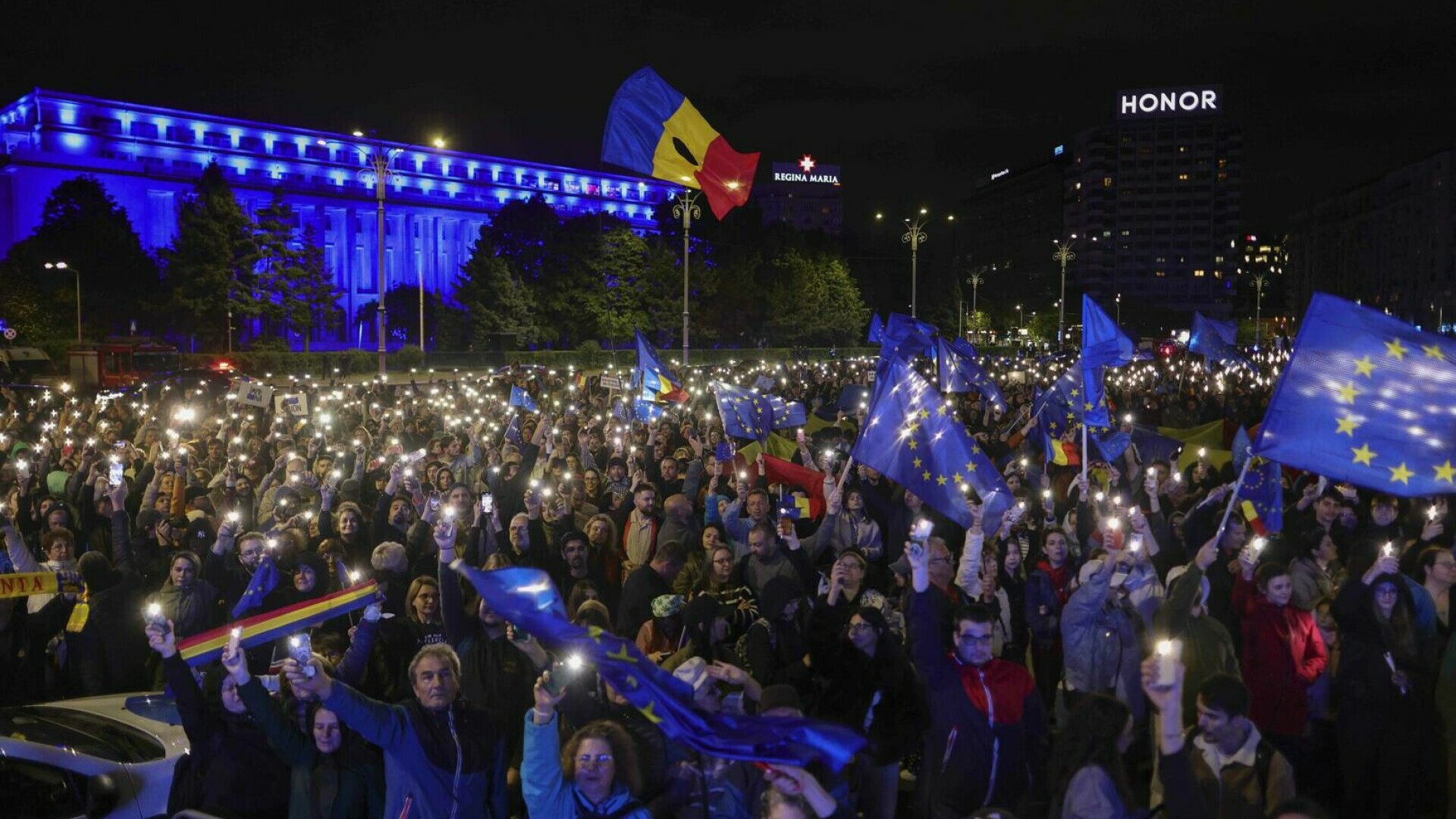 GALERIE FOTO. Zeci de mii de români din toată țara au ieșit în stradă, să transmită un mesaj: ”Un singur drum – Europa”