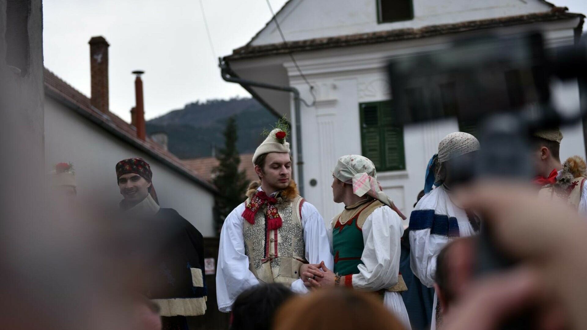 Ungurii din Transilvania se leapădă de Viktor Orban. Bisericile maghiare cer credincioșilor să voteze împotriva extremiștilor