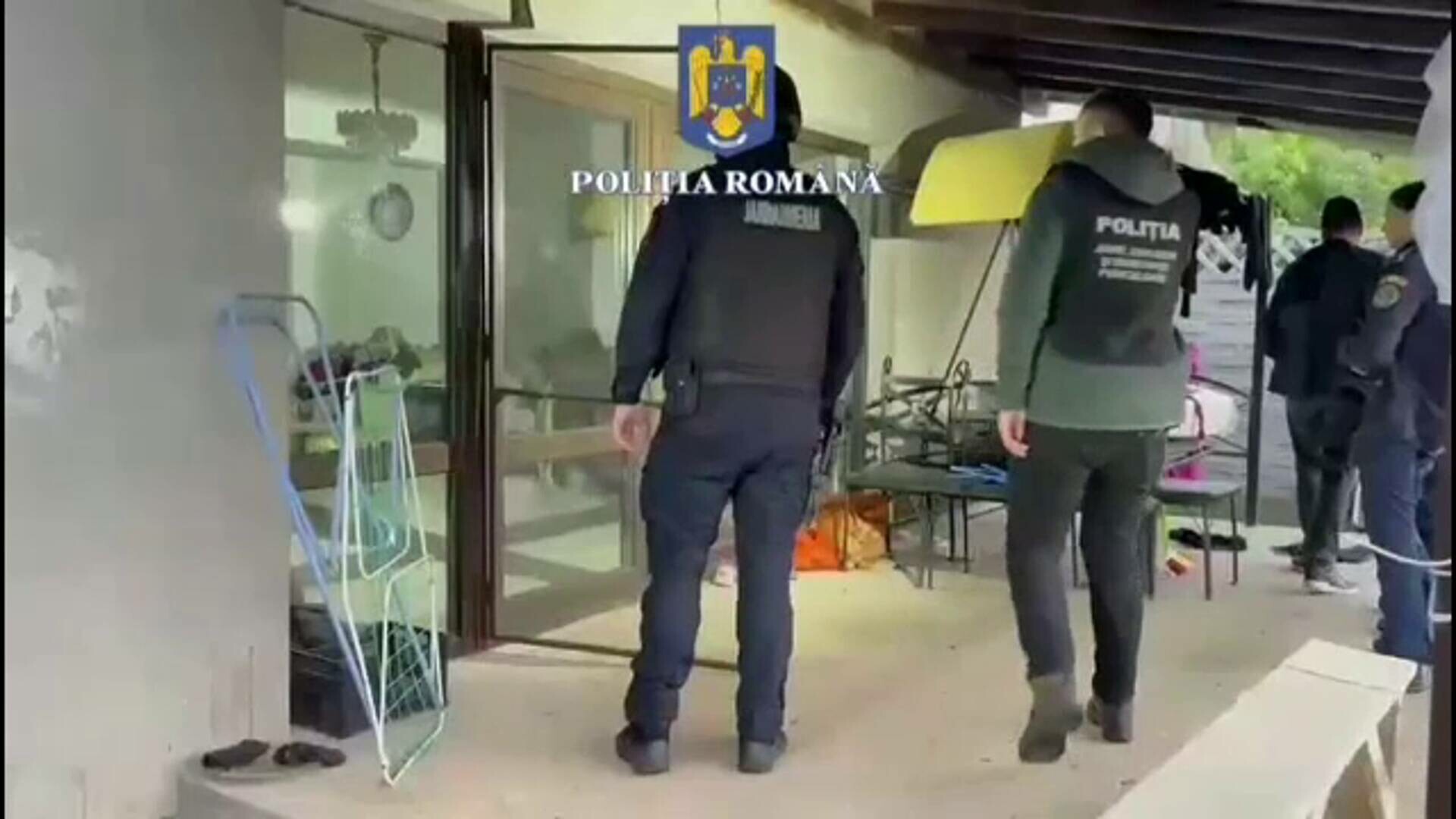 Șase persoane au fost reținute în dosarul angajărilor false din Vâlcea. Prejudiciul ajunge la aproape două milioane de lei