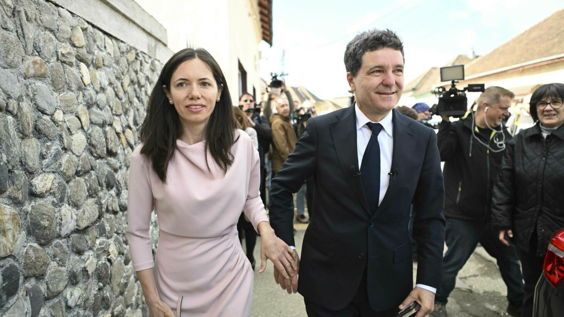 Mirabela Grădinaru: România este frumoasă datorită oamenilor. Avem nevoie de mai multă implicare şi ascultare