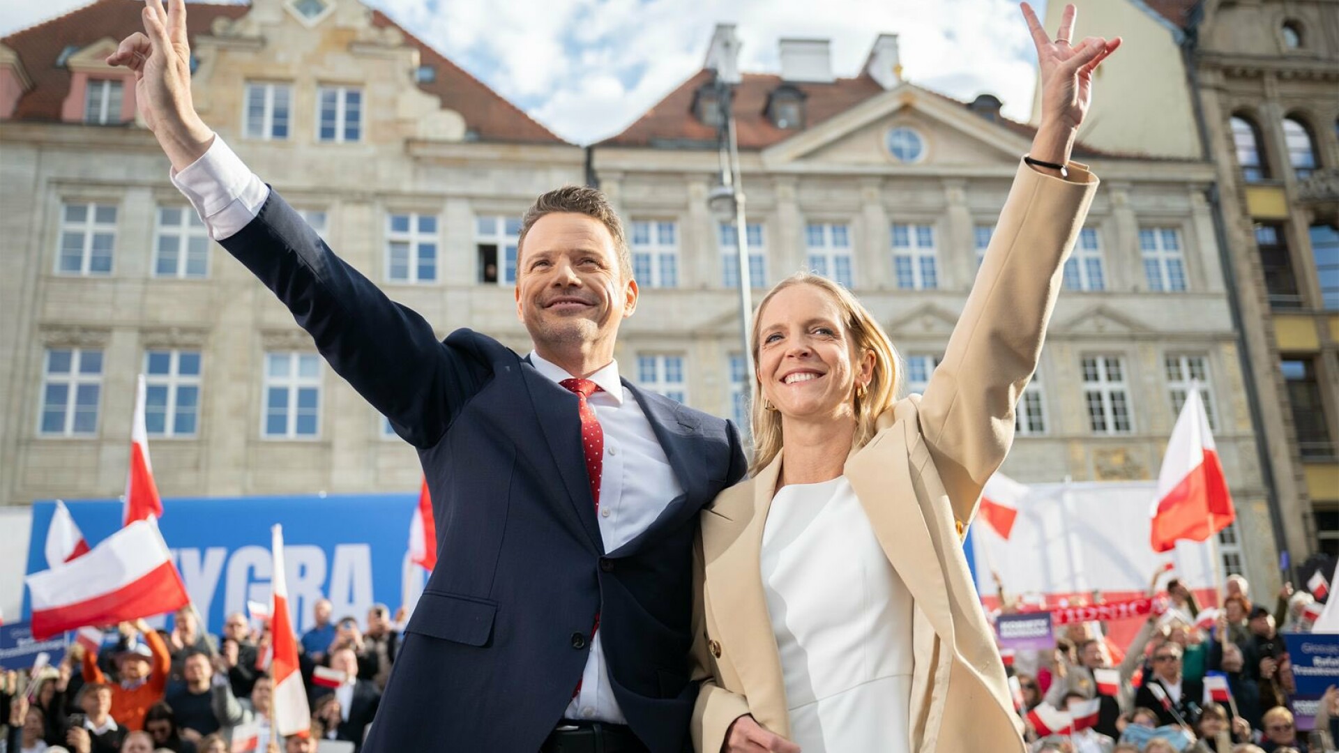 Omul lui Tusk, favorit pentru președinția Poloniei. Simion a promis că îi va face zilnic campanie contracandidatului Nawrocki