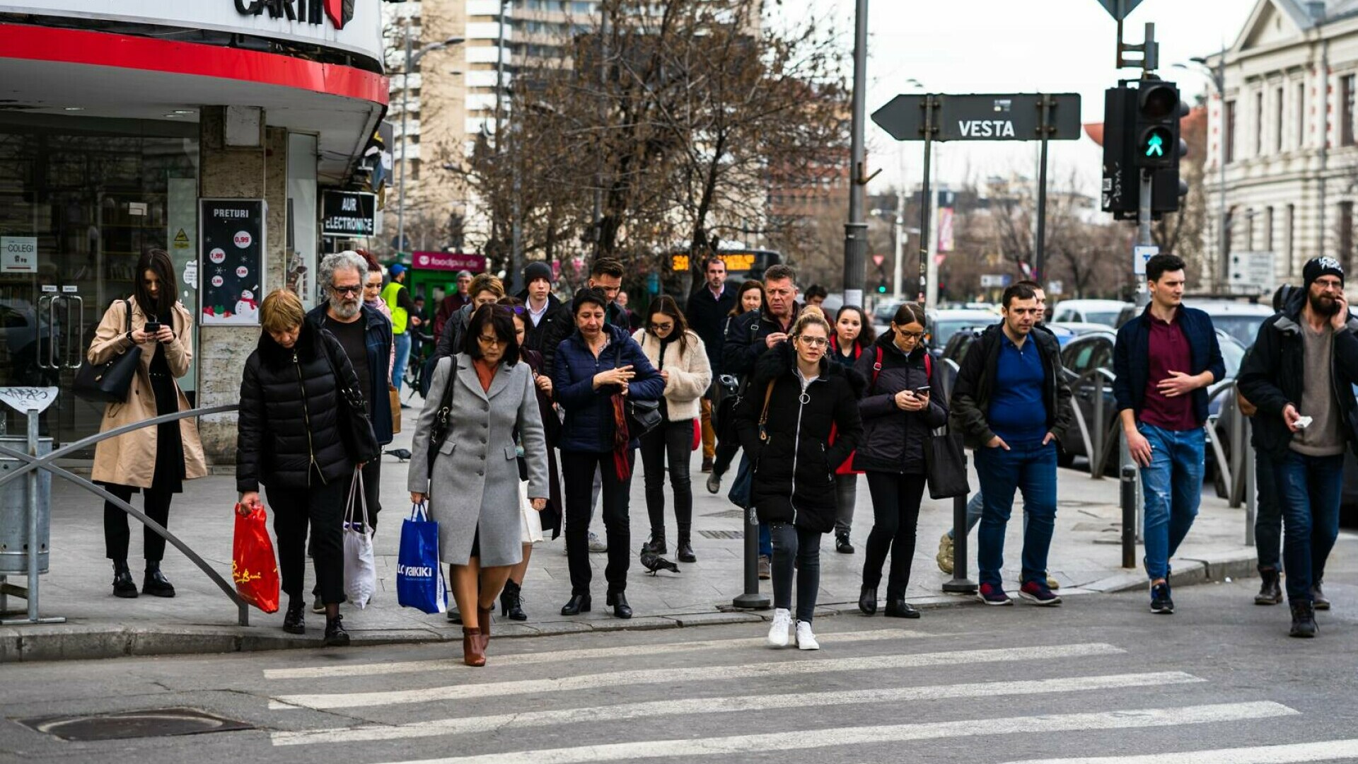 România are 13,1% din PIB în economia neobservată. Statul nu poate sau nu vrea să taxeze anumite activități