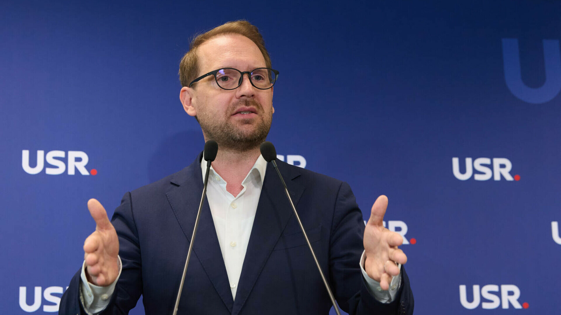 Dominic Fritz (USR): Fac un apel foarte clar la George Simion şi la AUR să respecte rezultatul alegerilor. Fiţi patrioţi!