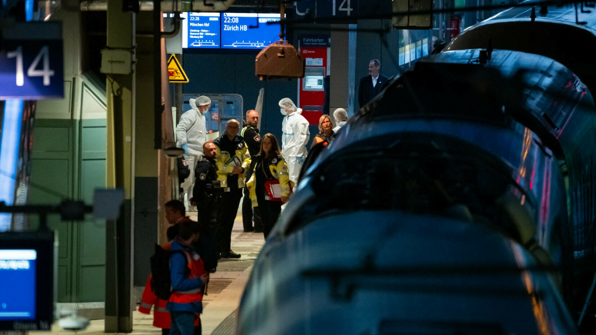 Suspecta atacului din gara din Hamburg, soldat cu 18 răniţi, fusese externată dintr-un spital de psihiatrie cu o zi înainte