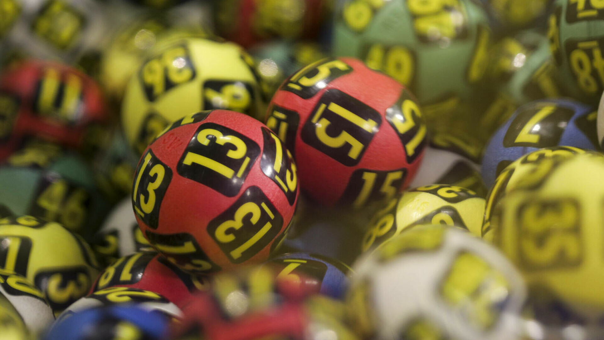 Loto 6/49 de duminică, 25 mai 2025. Report de peste 3,88 milioane de euro la Joker