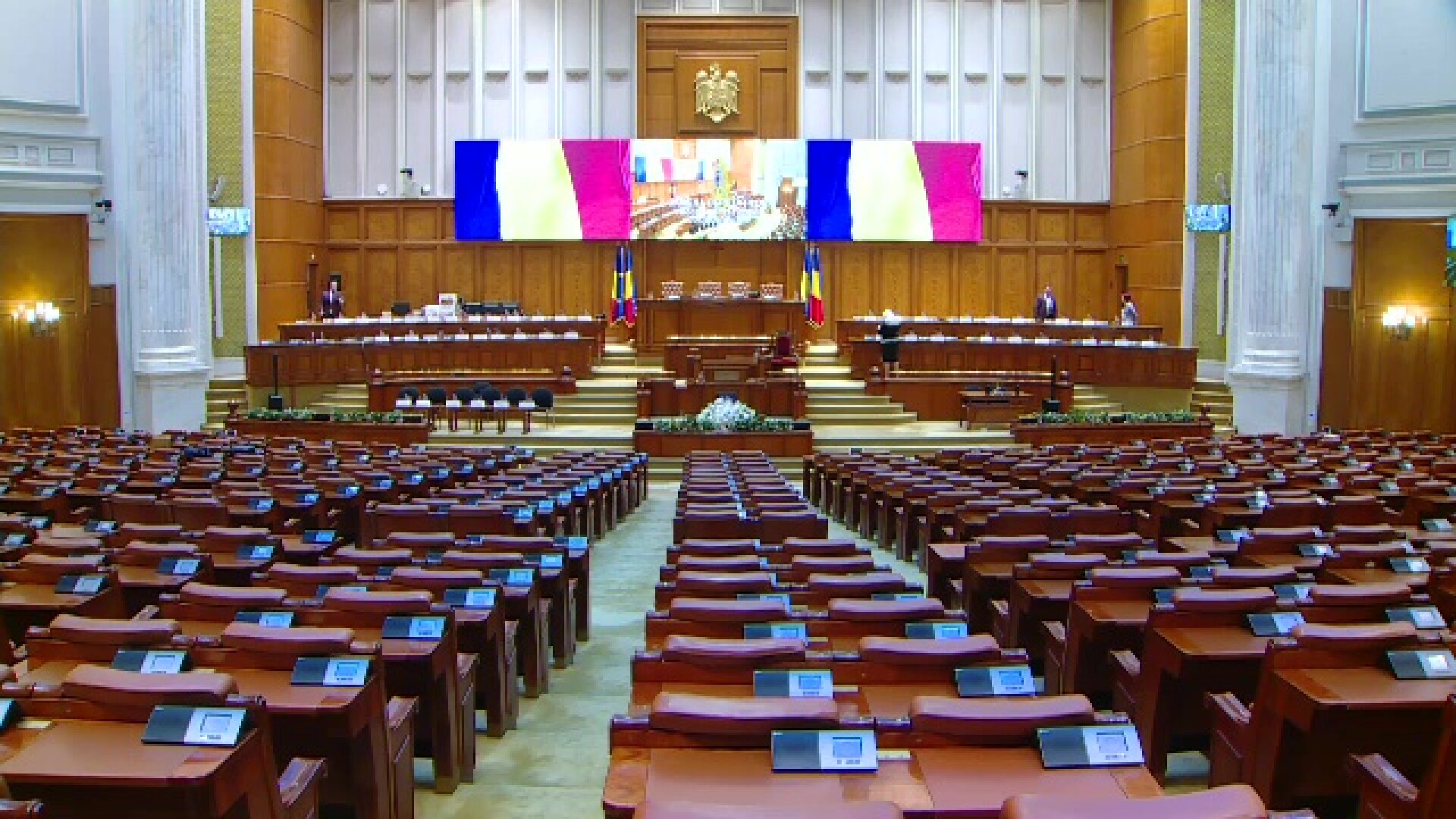 Deputat USR: Va exista o listă cu propuneri de desfinţare sau comasare de instituţii. Vor pleca cei care taie frunze la câini