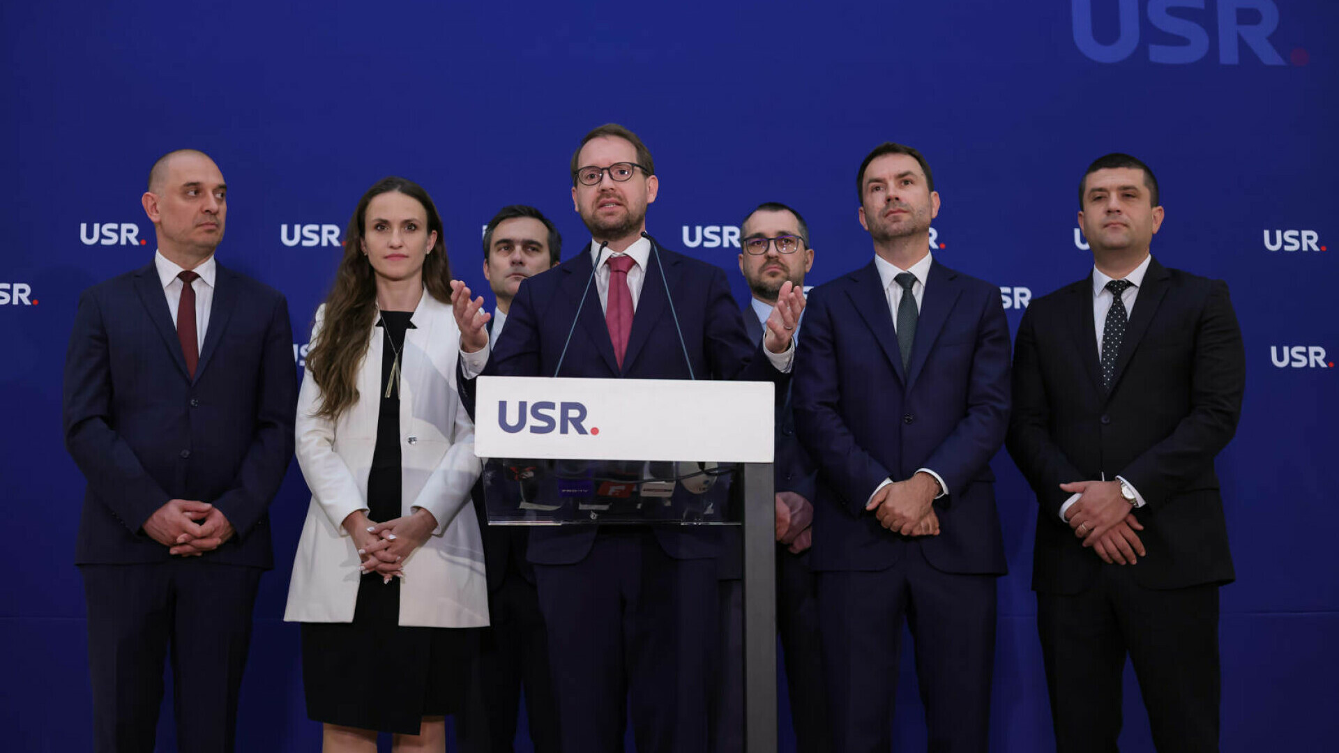 USR își alege noul președinte după demisia Elenei Lasconi. Când se termină interimatul lui Dominic Fritz