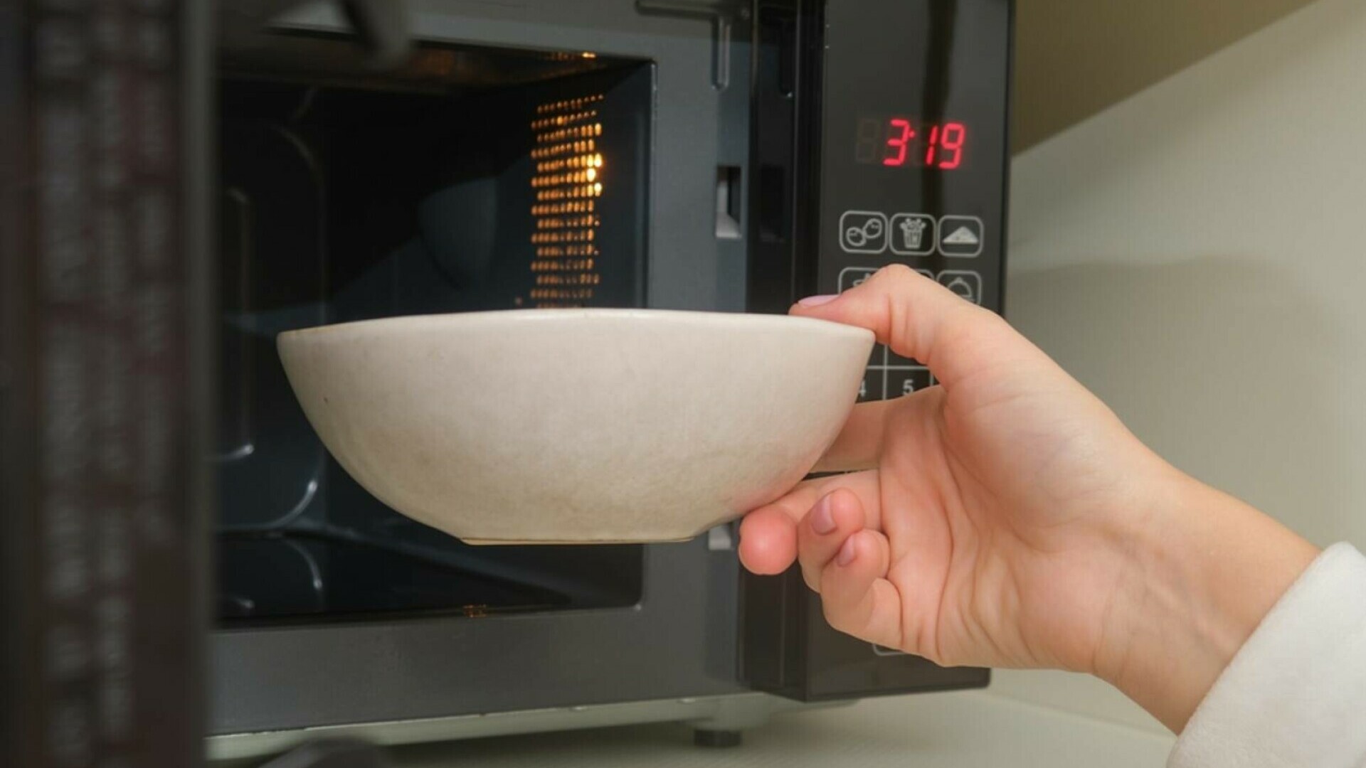 cuptor cu microunde