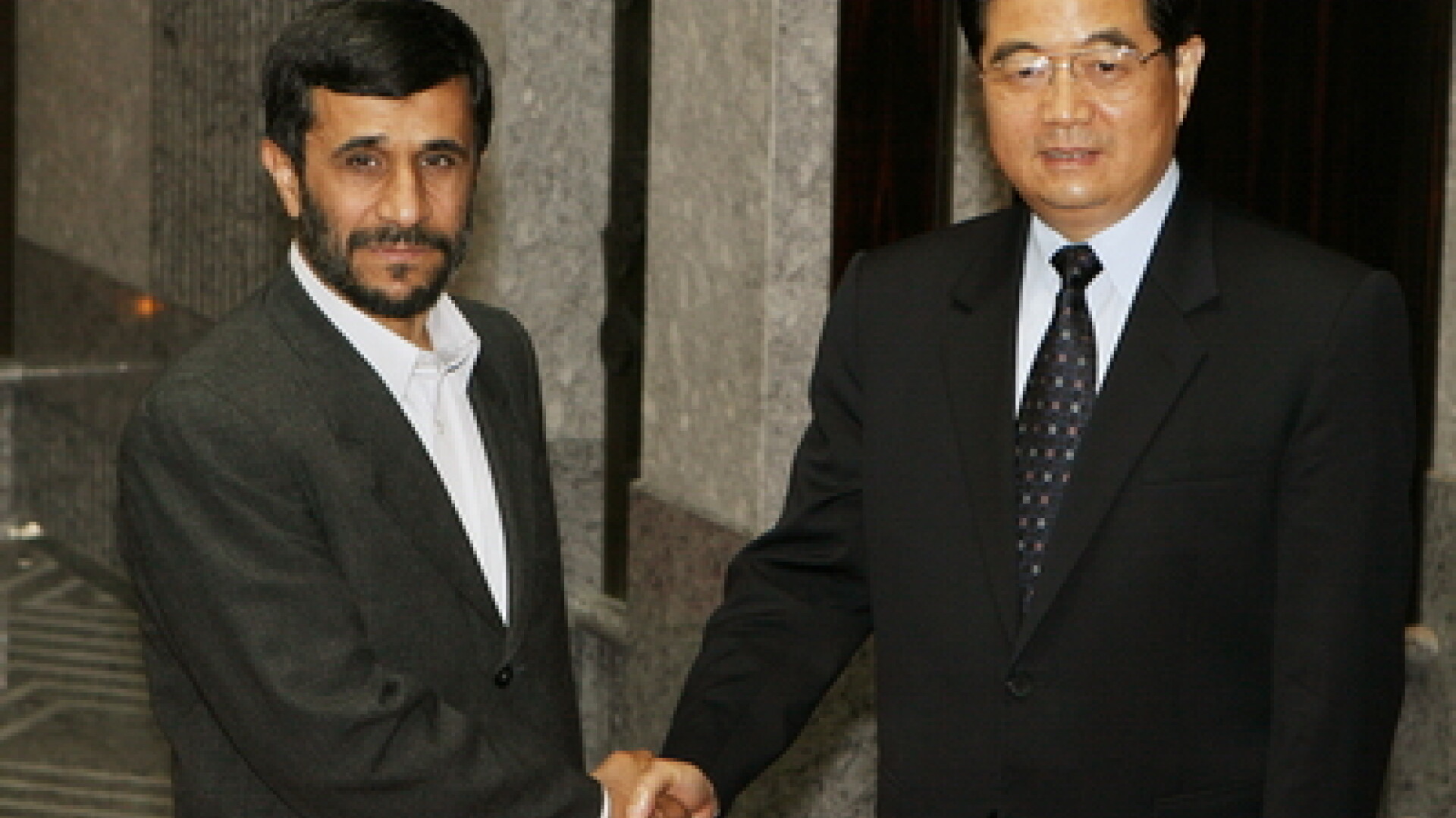 Mahmoud Ahmadinejad si Hu Jintao