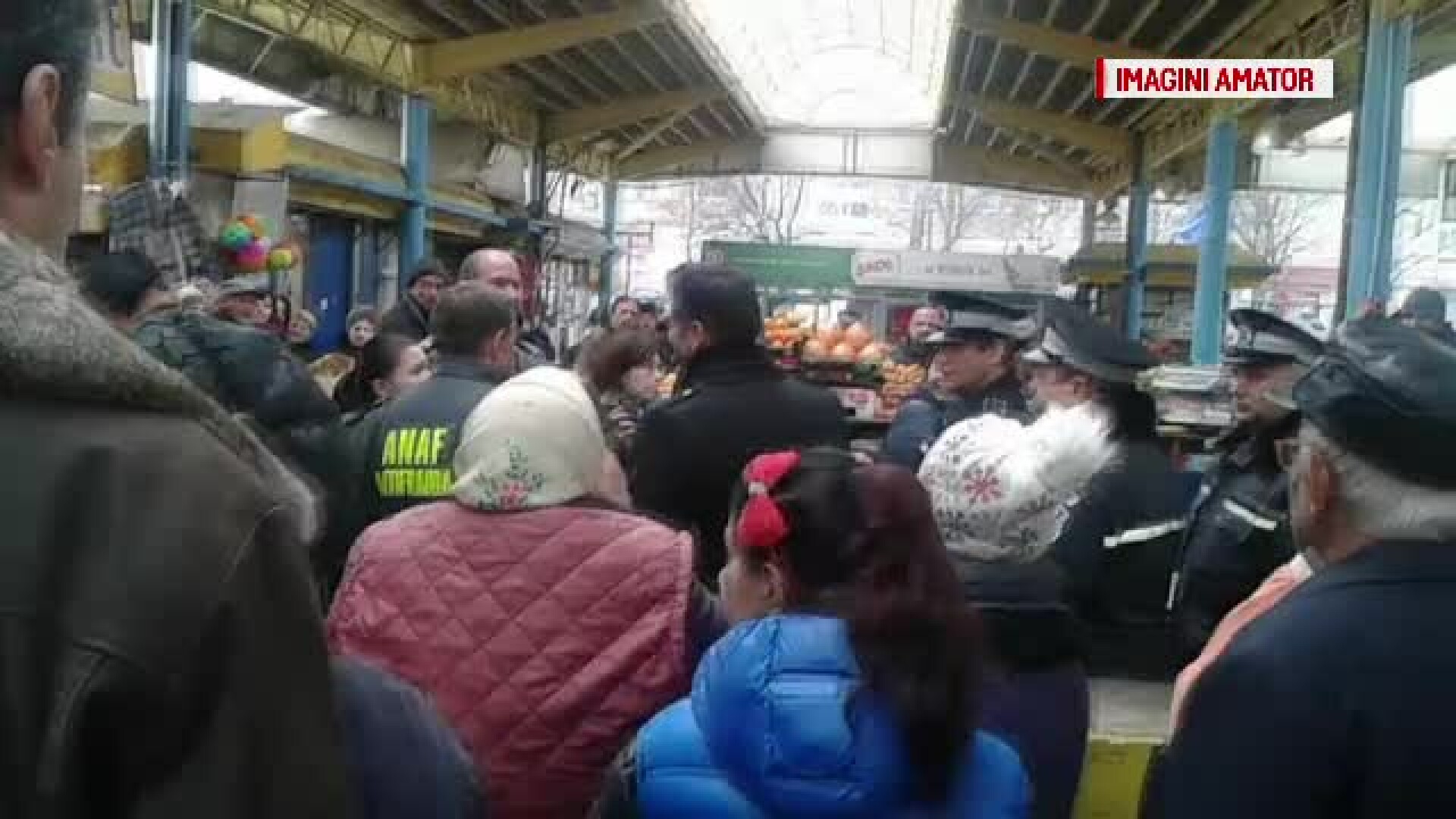 Circ in piata centrala din Bacau, dupa un control al ANAFului