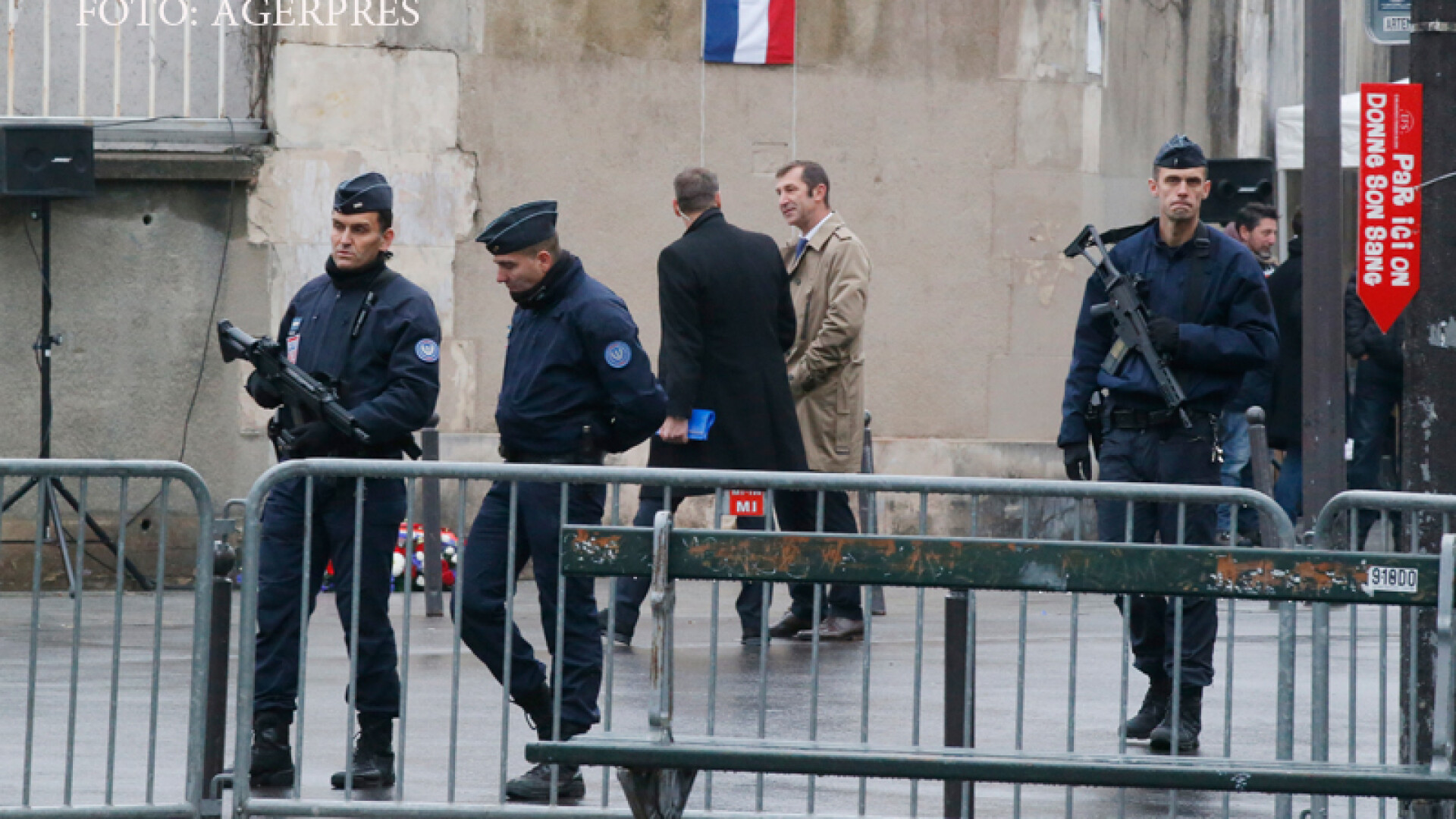 politie Paris Carillon