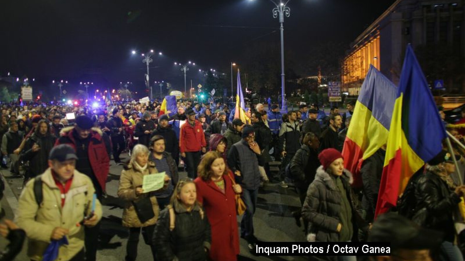 Mii de români protestează față de modificarea legilor Justiției