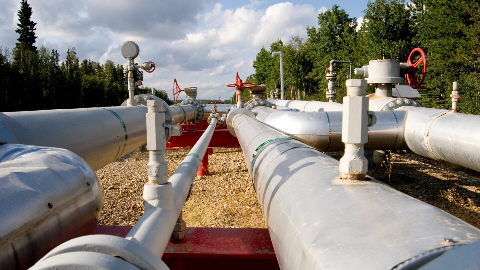 Tranzitul de gaze rusești spre România, oprit după ce un gazoduct din Bulgaria s-a fisurat