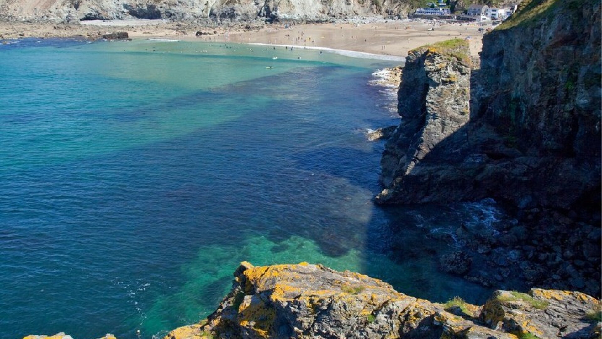 Trevaunance Cove