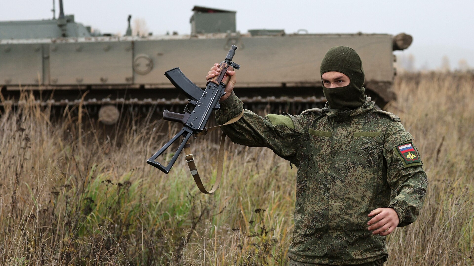 Trei sferturi dintr-o unitate rusească a fost distrusă de ucraineni. Supraviețuitor rus: „Ofițerii au fugit imediat”