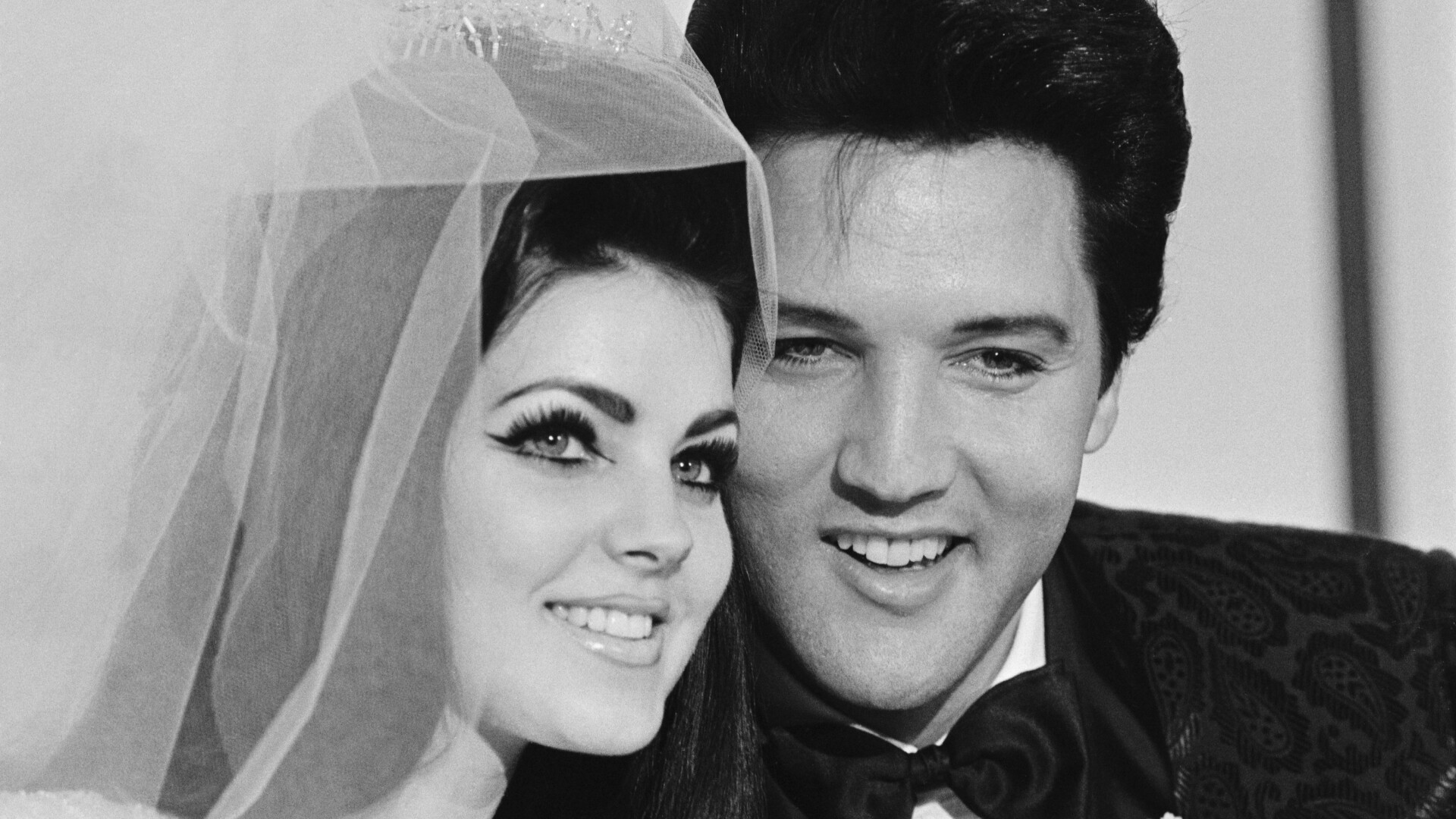 Priscilla Presley a împlinit 80 de ani. Fosta soție a lui Elvis, un simbol al eleganței și discreției. GALERIE FOTO