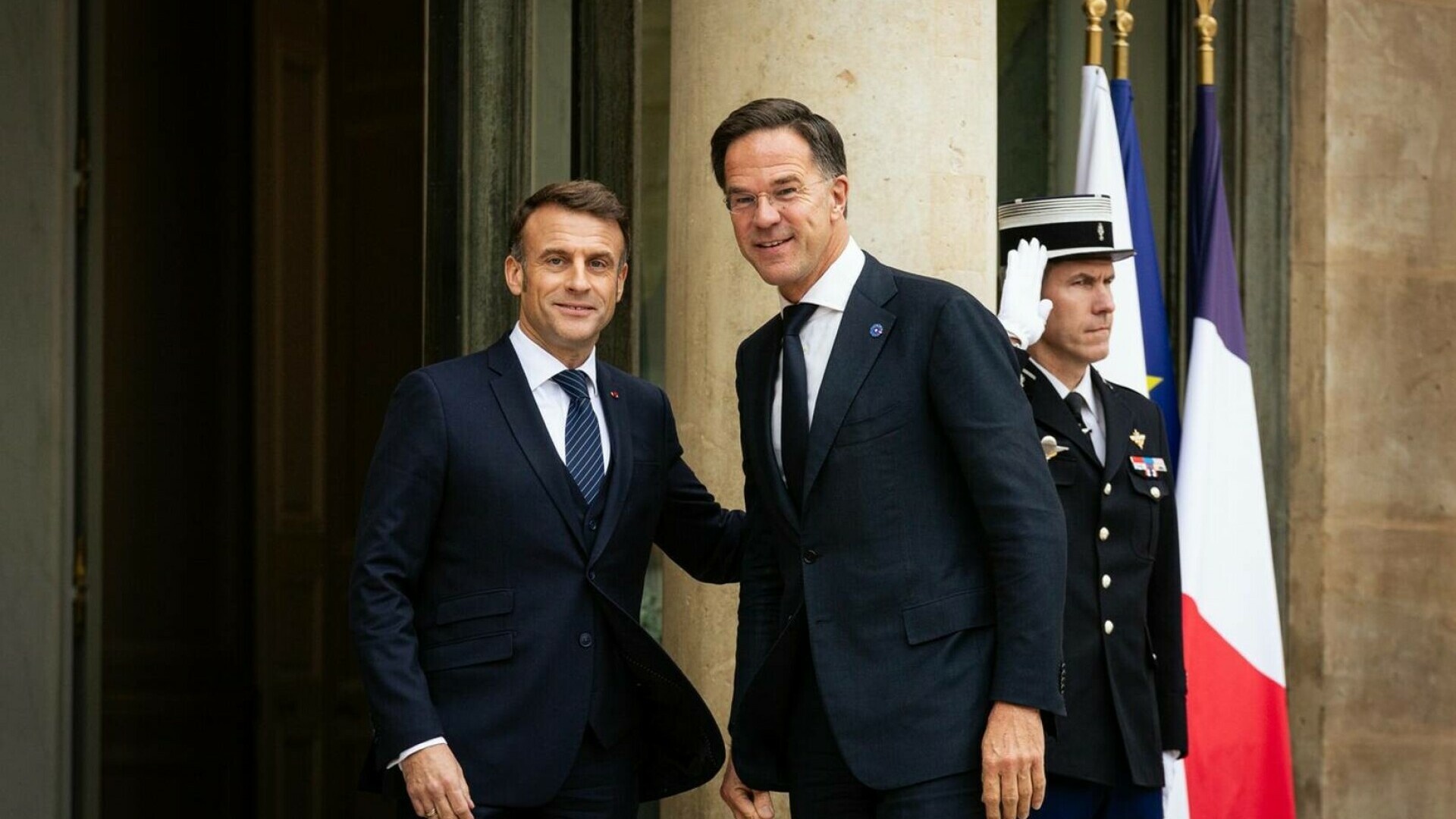 Emmanuel Macron și Mark Rutte