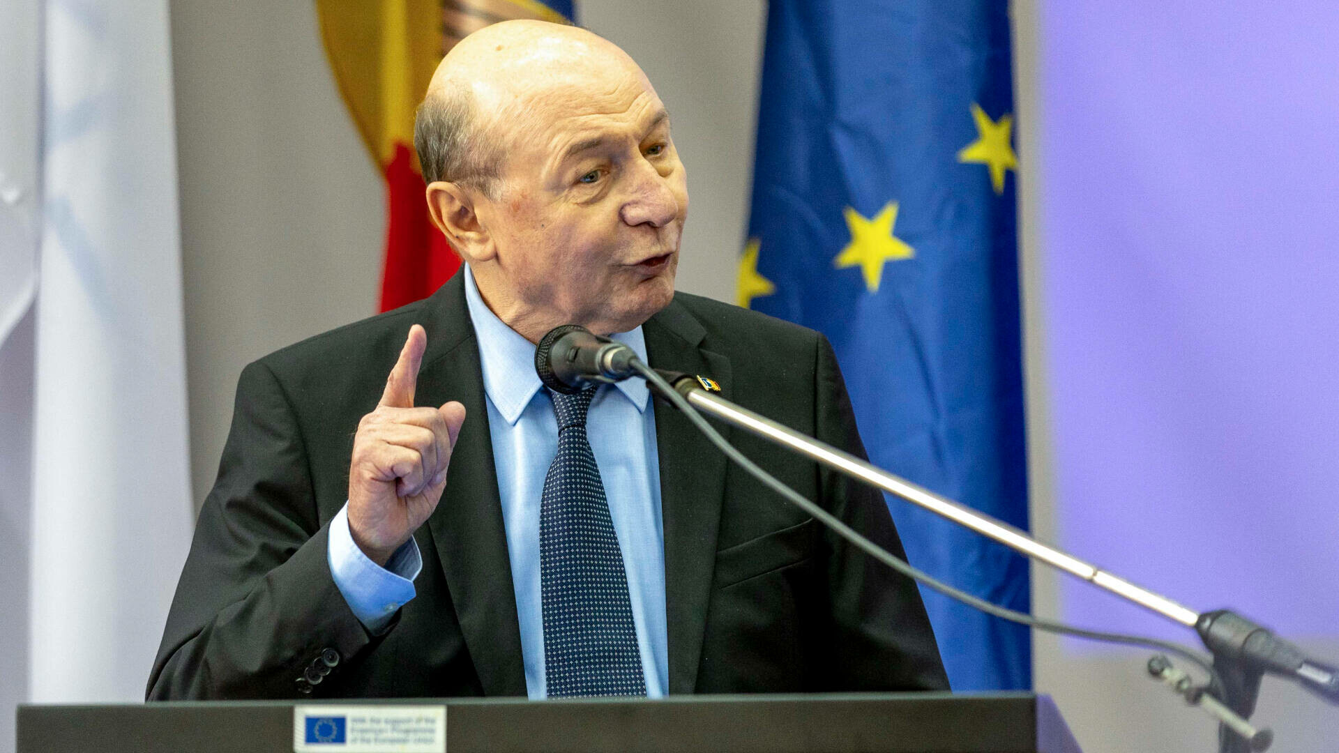 traian basescu