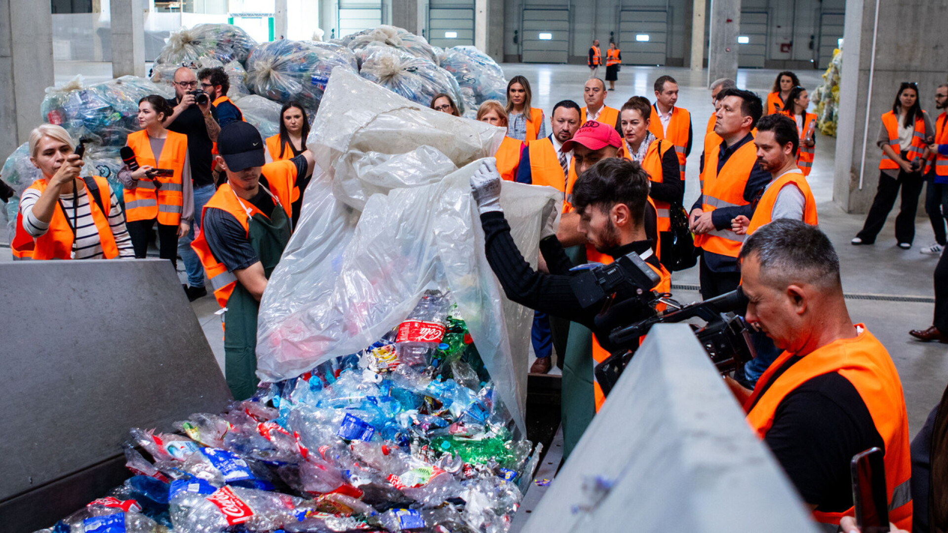 Ce se întâmplă cu programul de reciclare a PET-urilor, la un an de la lansare