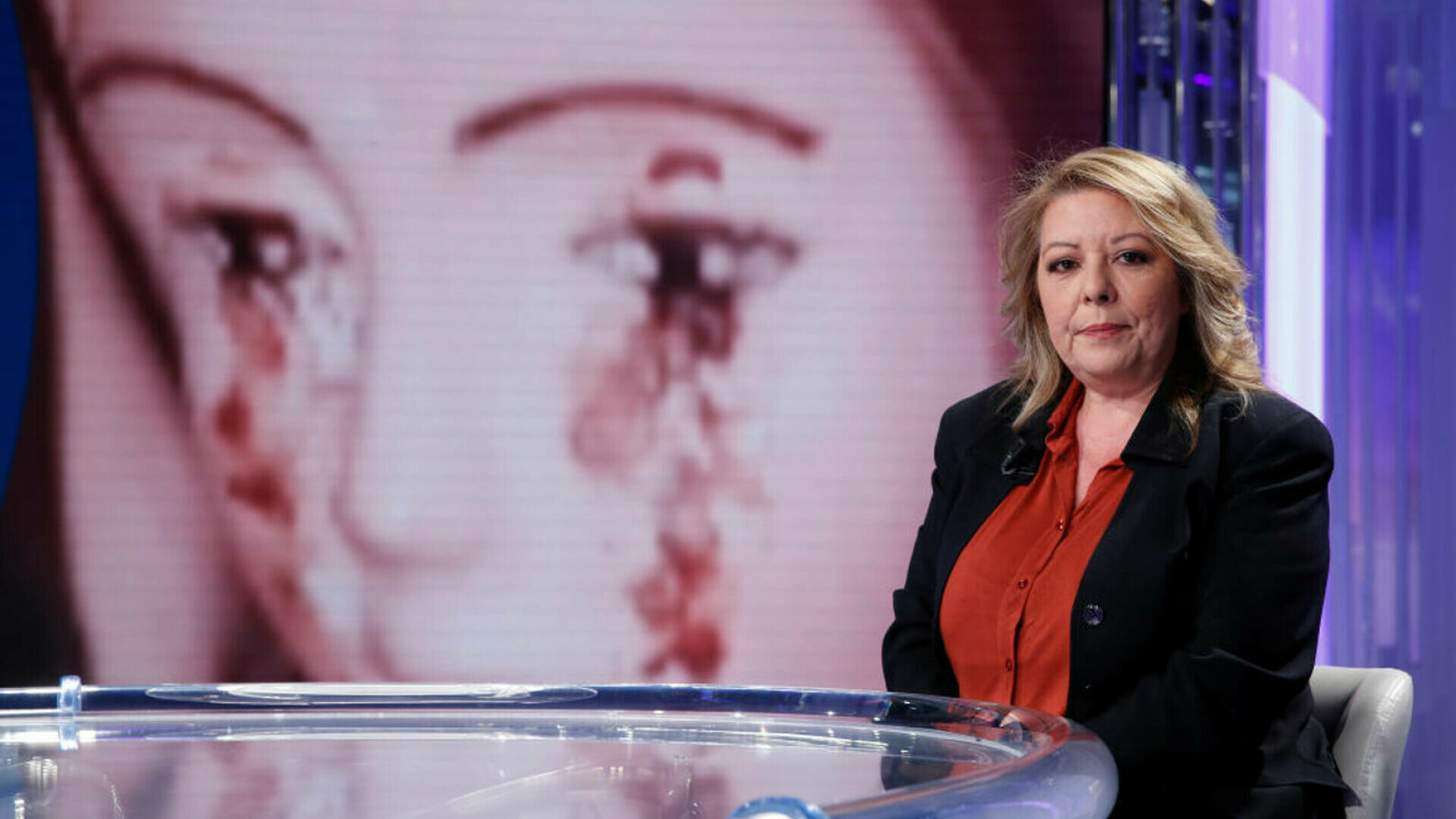 Gisella Cardia si fecioara maria sange