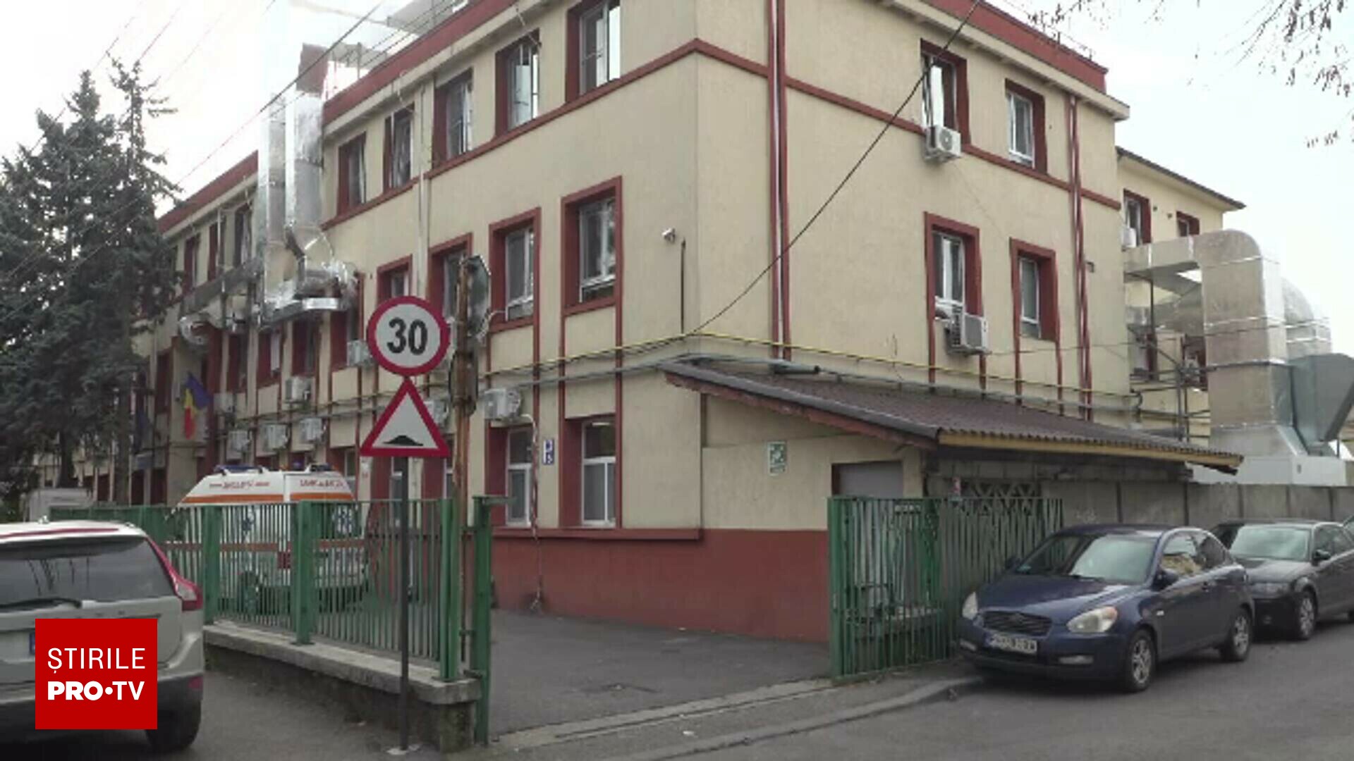 Un echipament de 3 milioane lei pentru reducerea infec&#539;iilor nosocomiale st&#259; nefolosit la Ploie&#537;ti. Care sunt motivele