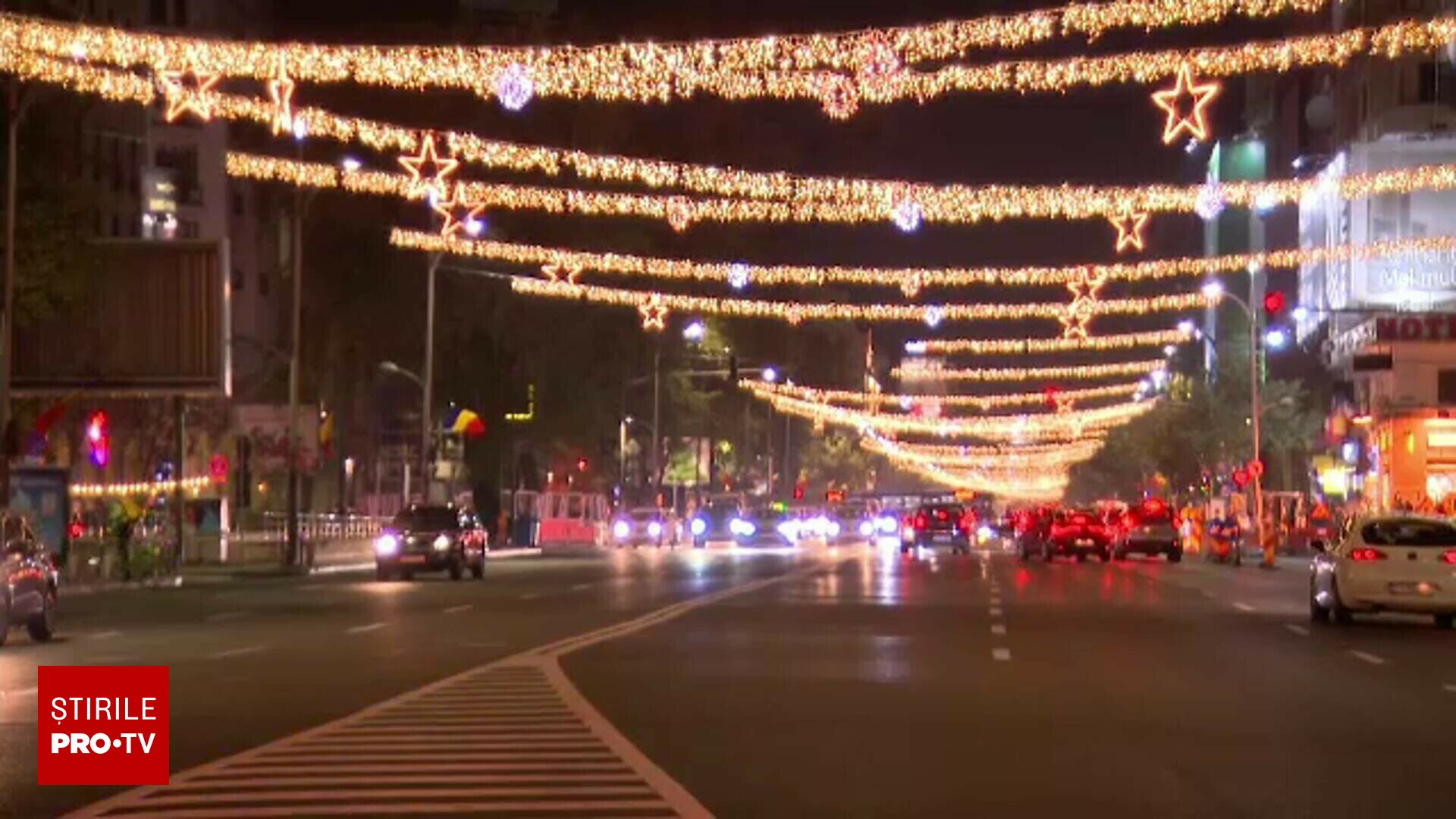 Bucure&#537;tiul se preg&#259;te&#537;te de s&#259;rb&#259;tori. C&acirc;nd se vor aprinde lumini&#539;ele de Cr&#259;ciun