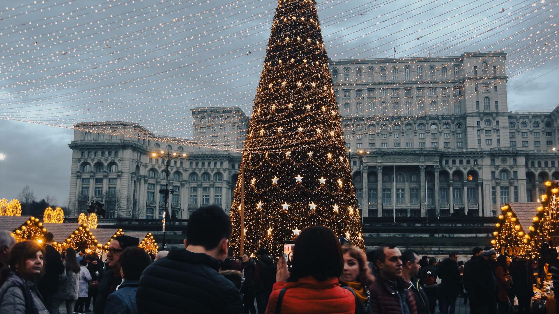 luminite craciun bucuresti