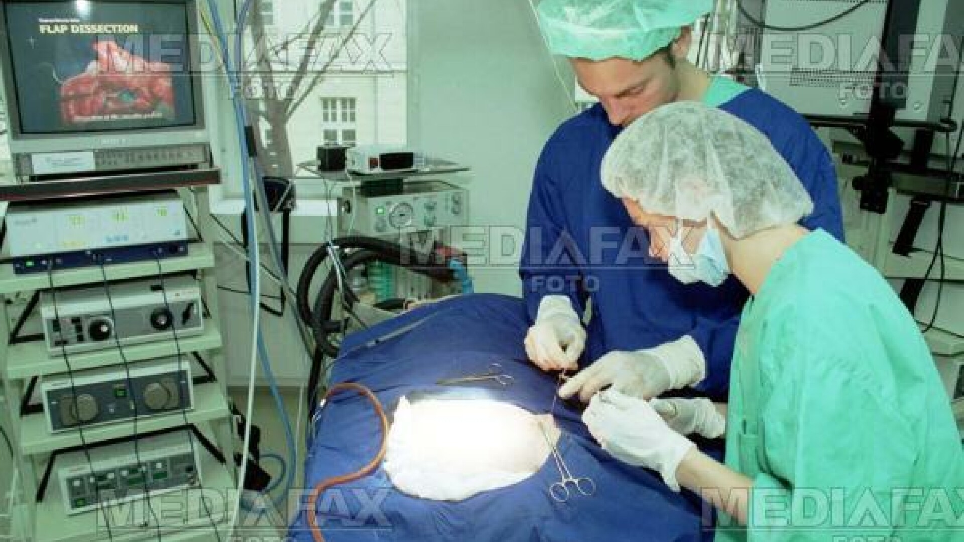 Ata chirurgicala importata din China si in Spitalul Judetean din Sibiu