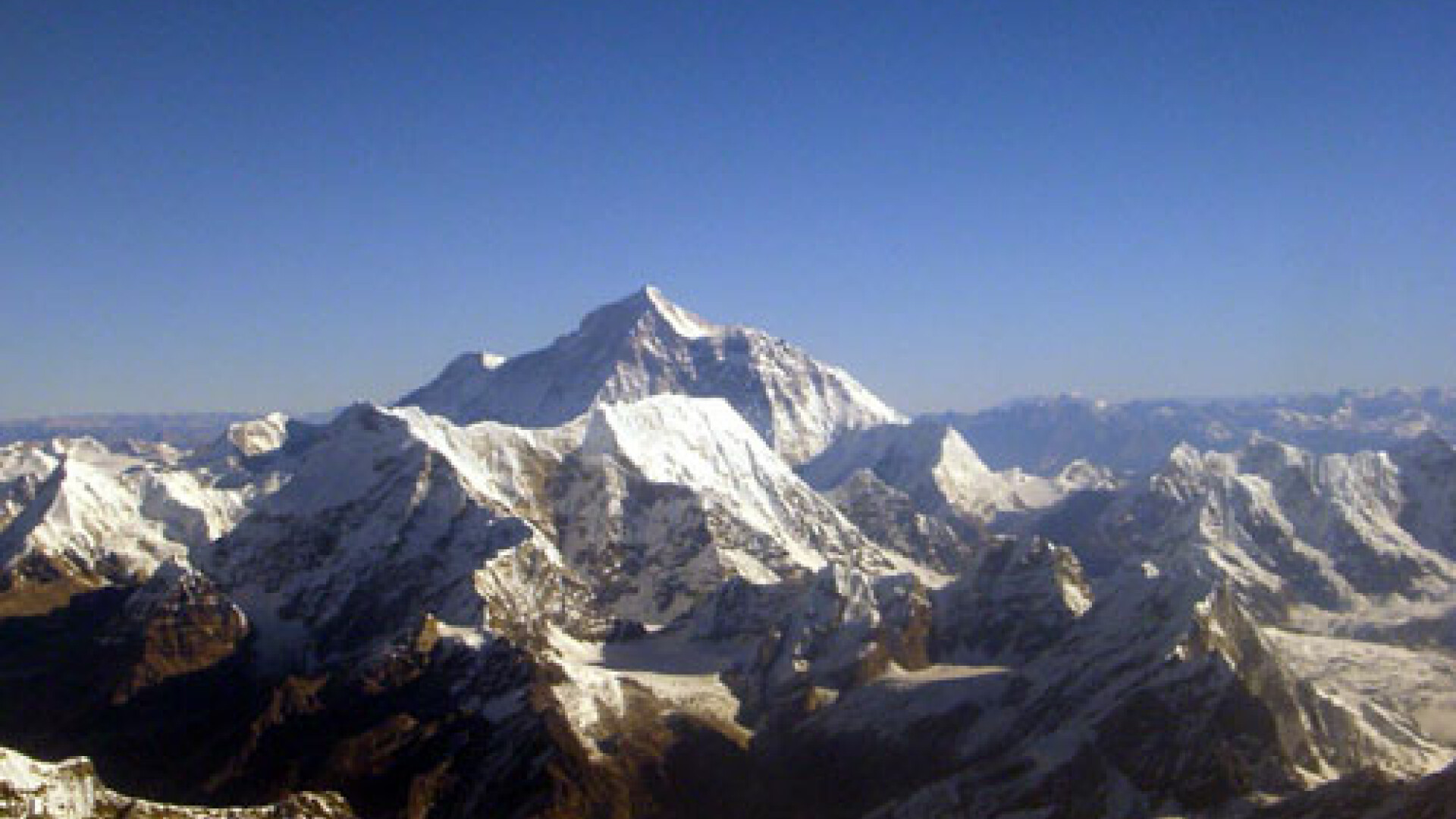 Accident aviatic in Nepal. 18 persoane si-au pierdut viata