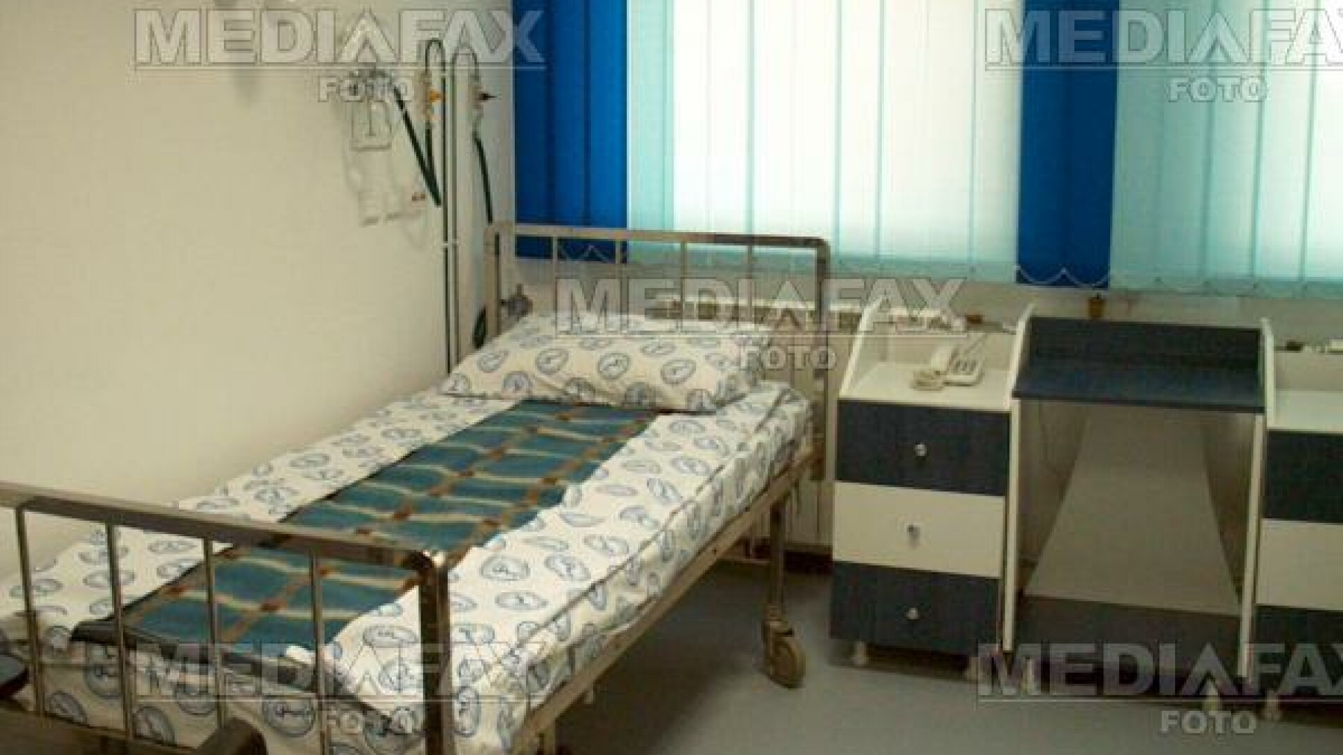 La Alba bolnavii stau in paturi din anii '70, desi spitalul are paturi noi