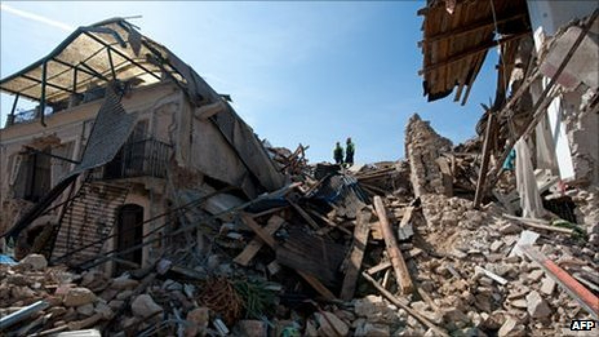 cutremur, ruine, Aquila, Italia