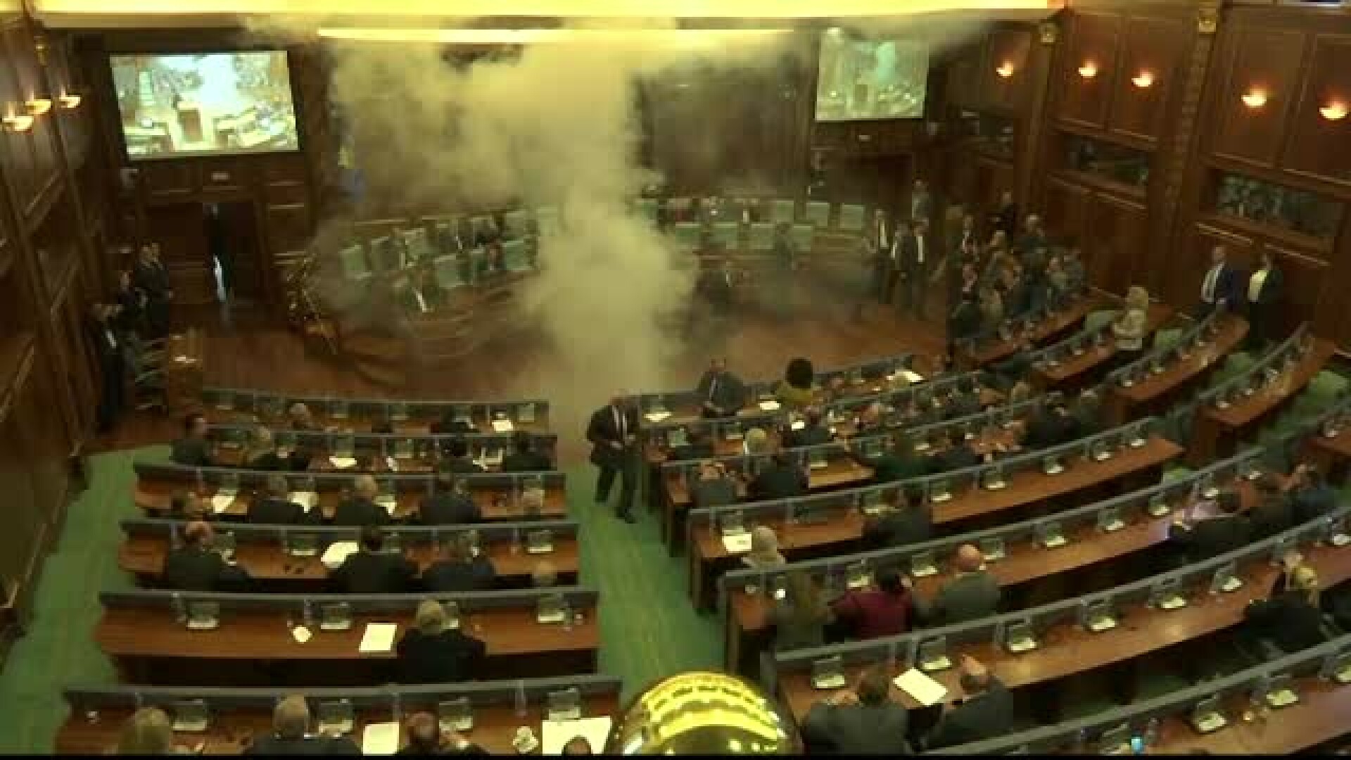 Parlamentul din Kosovo - STIRI